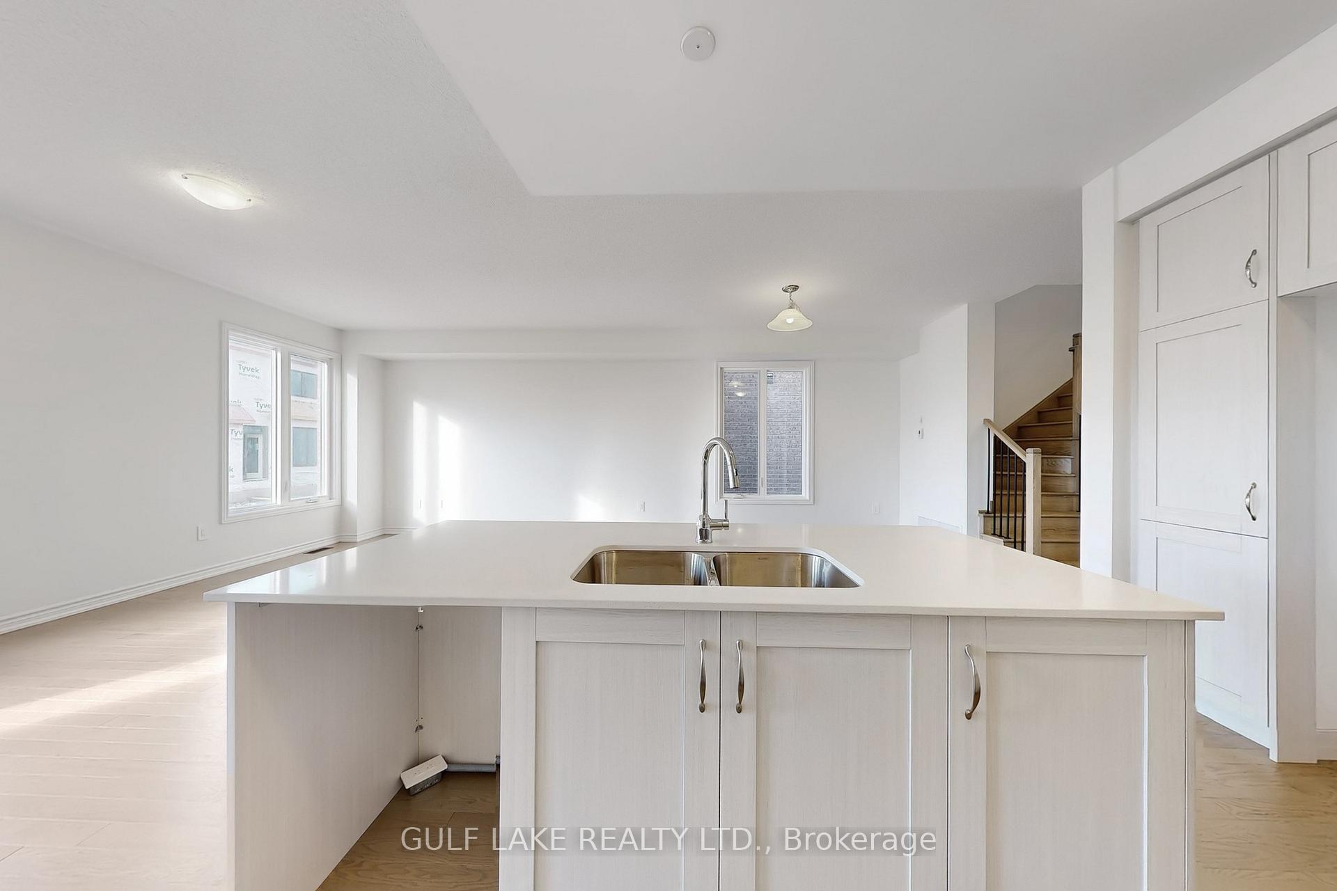 Photo 28 of 307 Bergamot Avenue, Milton, Walker — HOMEH