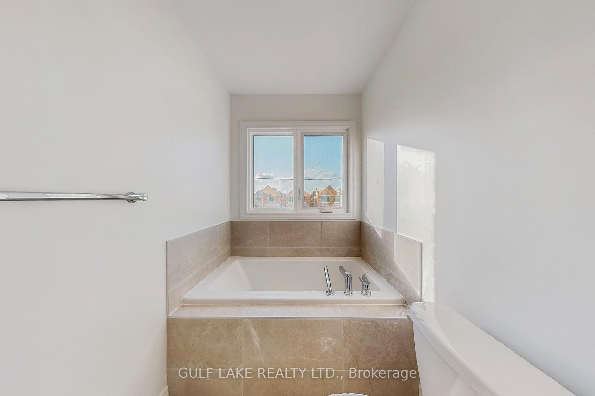 Photo 34 of 307 Bergamot Avenue, Milton, Walker — HOMEH