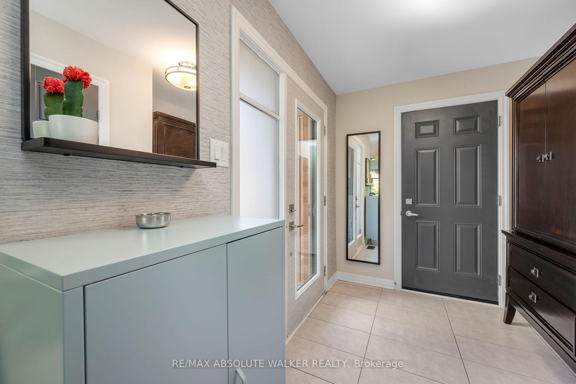 Photo 6 of 49 Aveia Private, Ottawa, Springridge/East Village — HOMEH