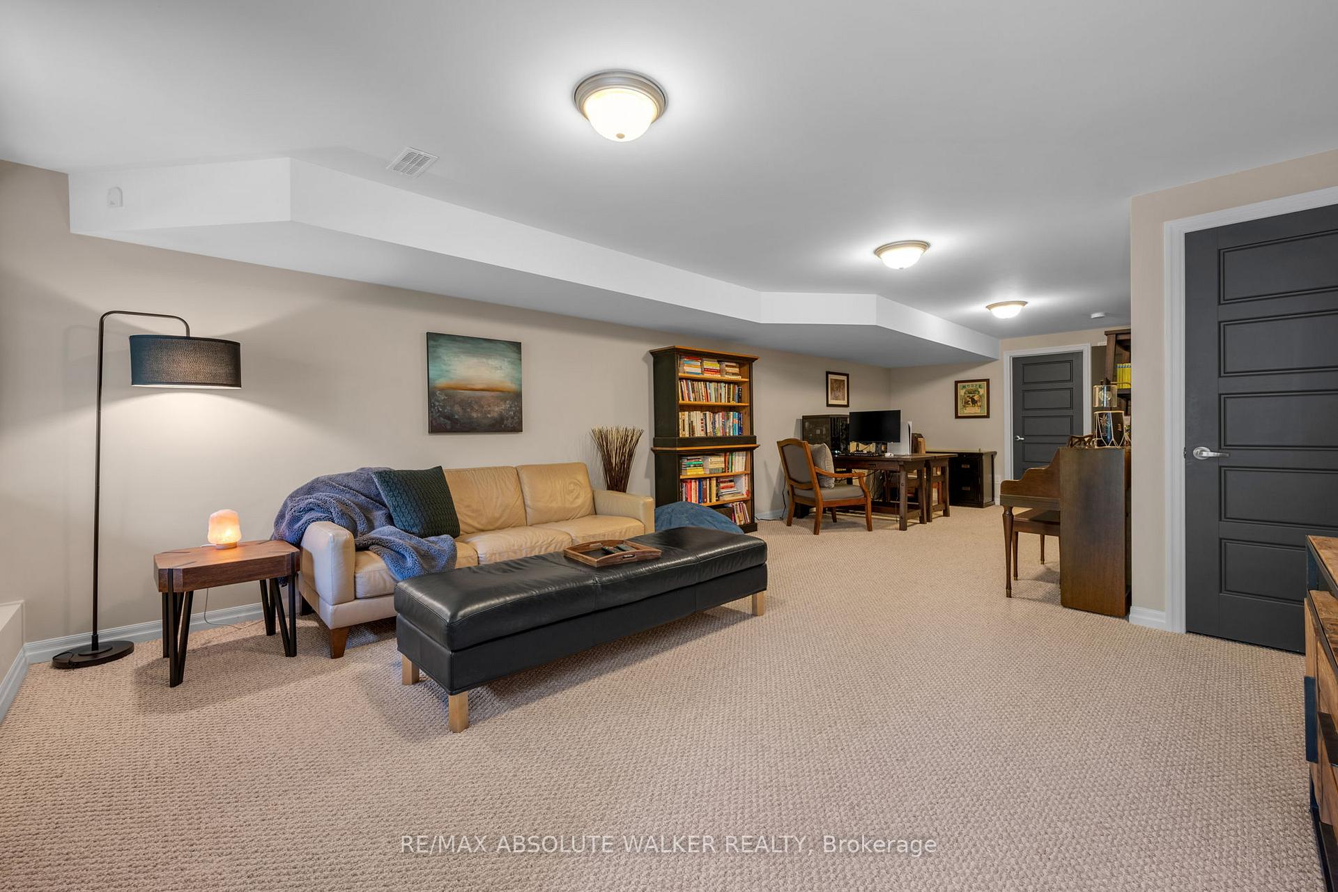 Photo 36 of 49 Aveia Private, Ottawa, Springridge/East Village — HOMEH
