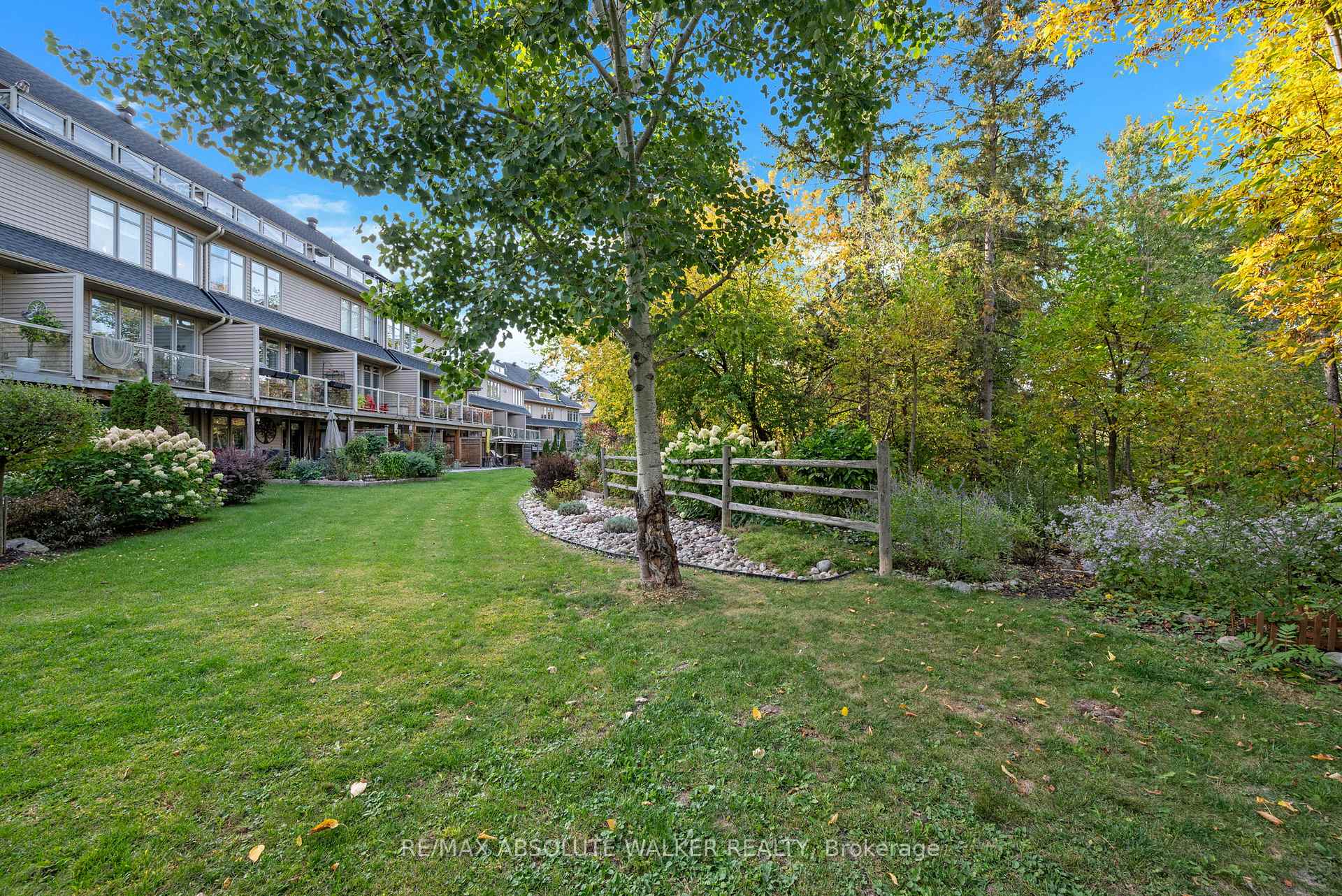 Photo 41 of 49 Aveia Private, Ottawa, Springridge/East Village — HOMEH