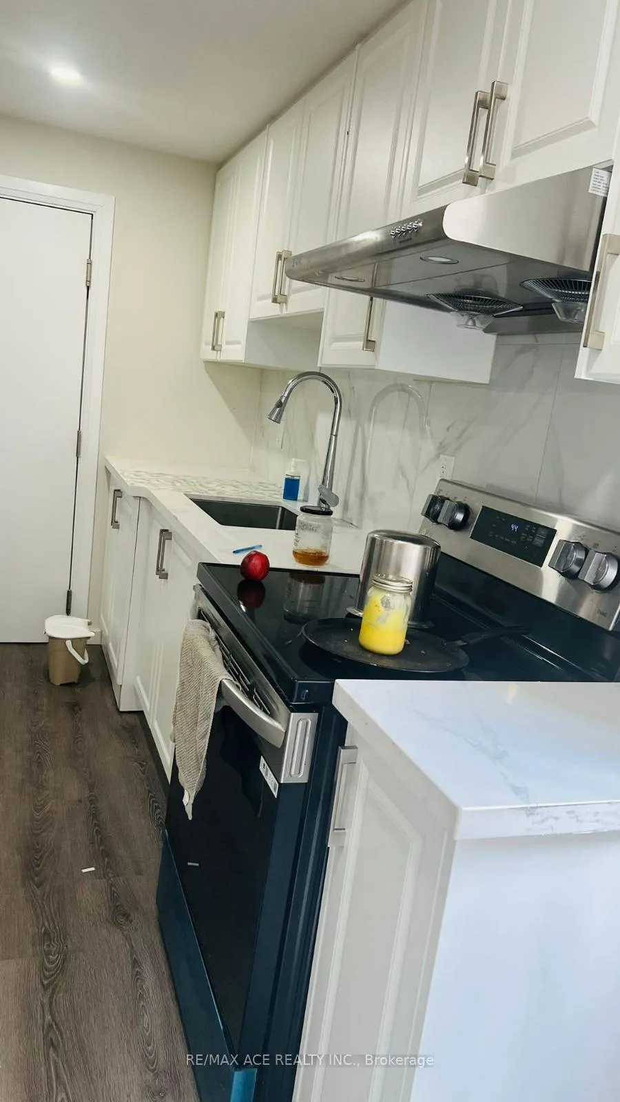Photo 3 of Unit Bsmt, 2450 Bridle Road, Oshawa, Windfields — HOMEH