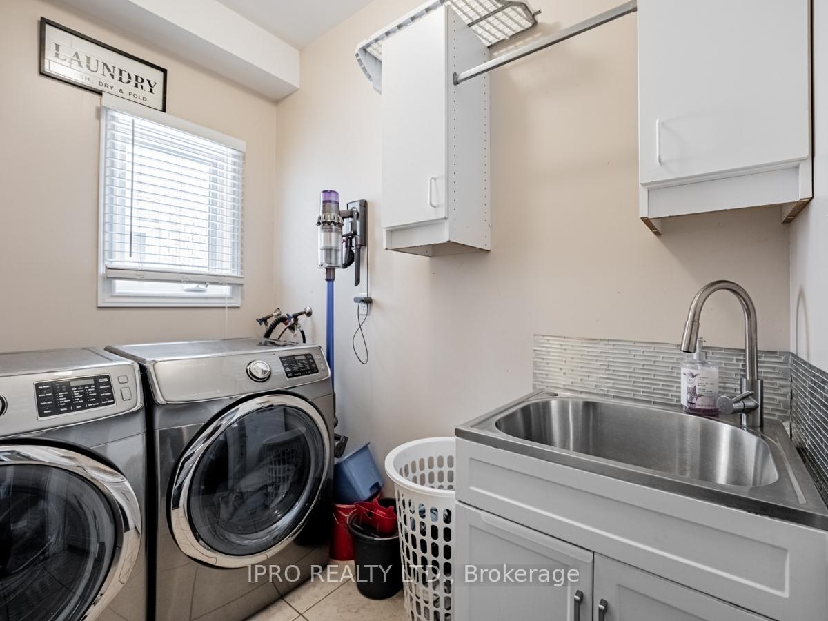 Photo 24 of 1058 Costigan Road, Milton, Clarke — HOMEH
