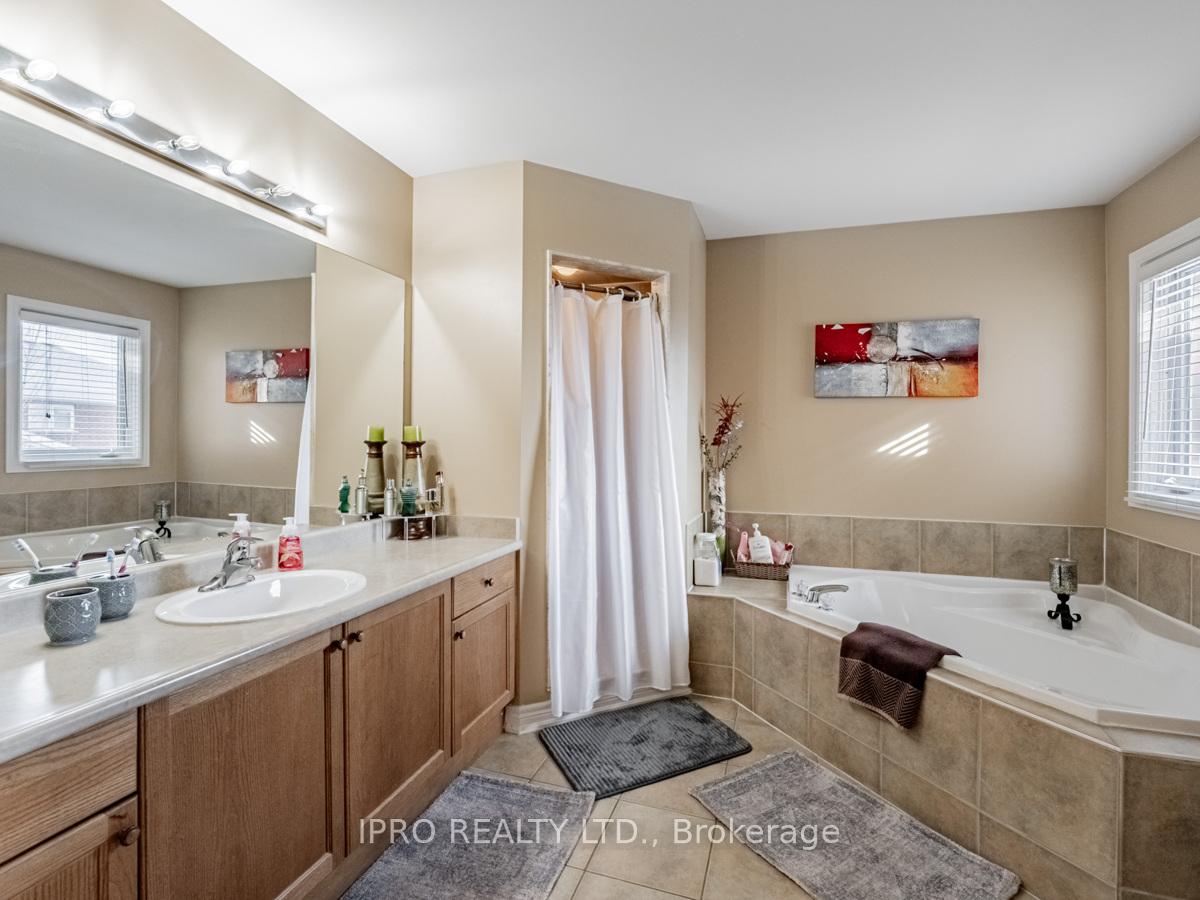 Photo 23 of 1058 Costigan Road, Milton, Clarke — HOMEH