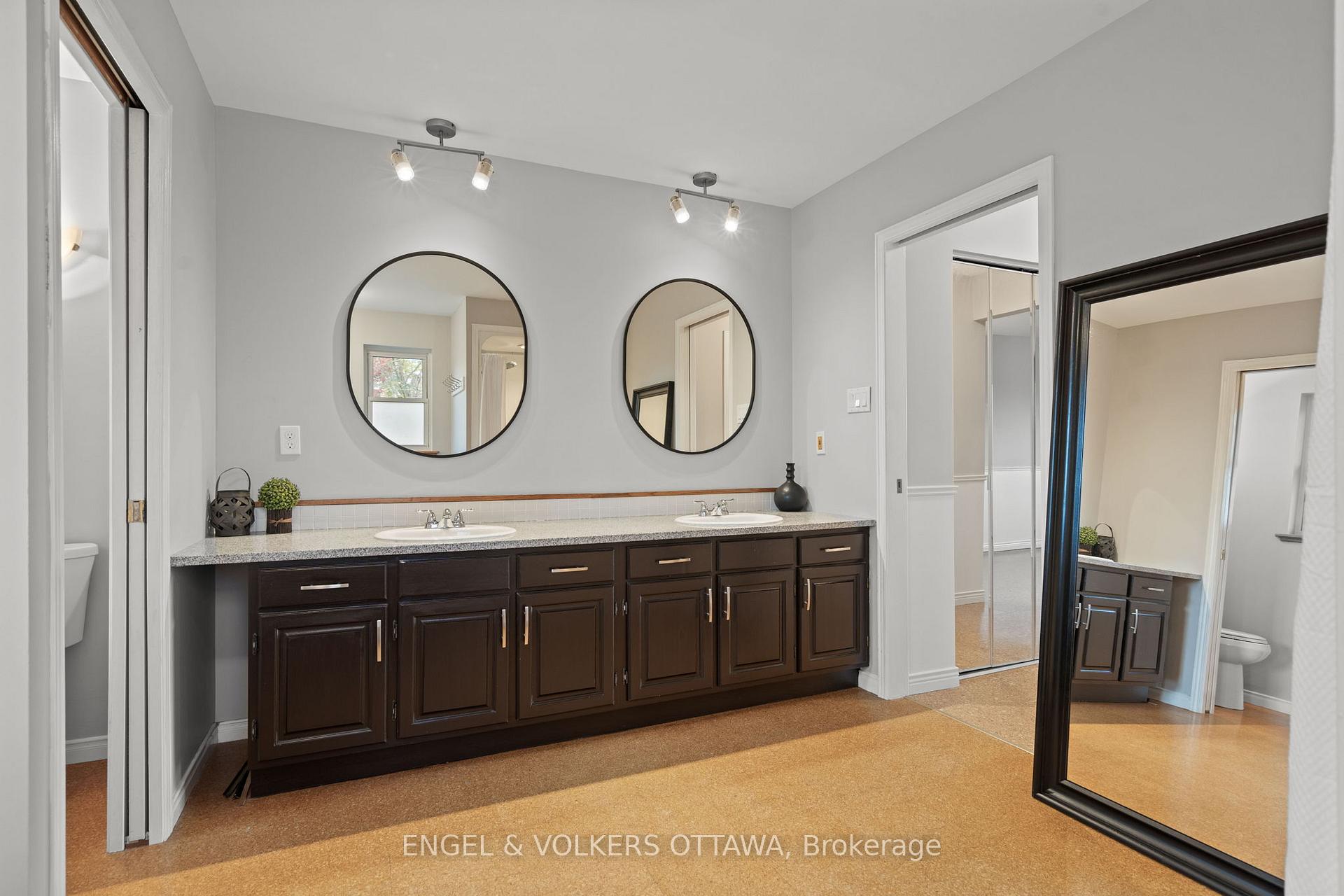 Photo 10 of 4720 Whispering Willow Drive, Ottawa, Sarsfield/Bearbrook — HOMEH