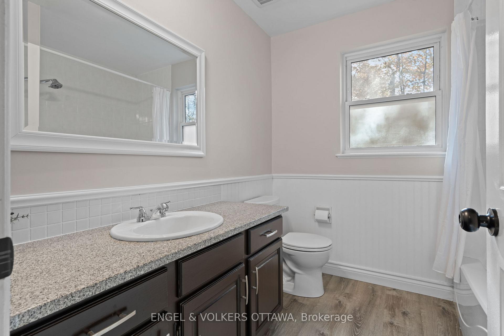 Photo 11 of 4720 Whispering Willow Drive, Ottawa, Sarsfield/Bearbrook — HOMEH