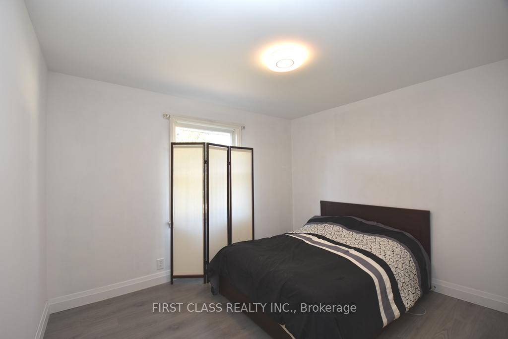 Photo 11 of 152 Eastmount Street, Oshawa, Eastdale — HOMEH