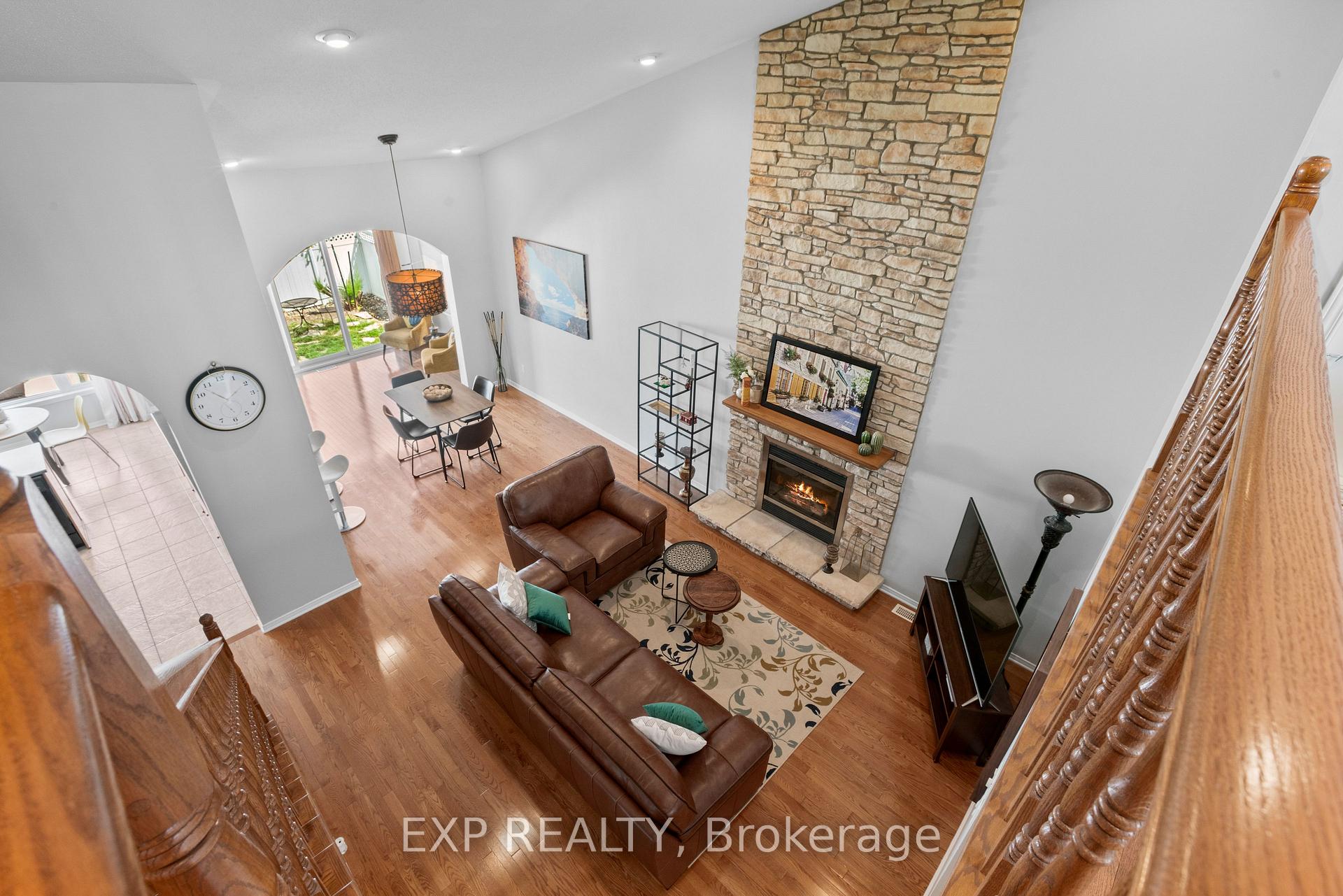 Photo 7 of 111 Coursier Crescent, Ottawa, Avalon East — HOMEH