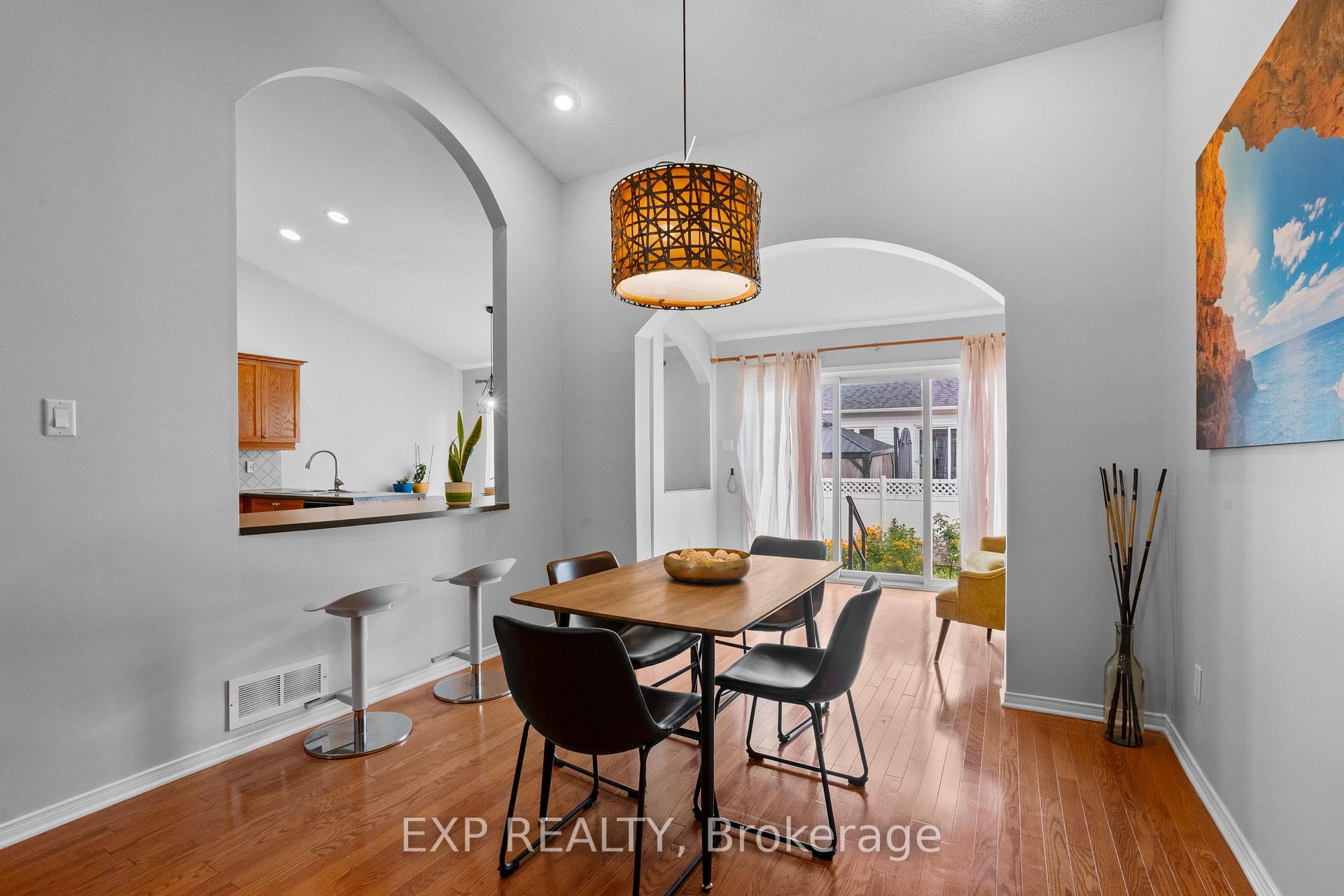 Photo 17 of 111 Coursier Crescent, Ottawa, Avalon East — HOMEH