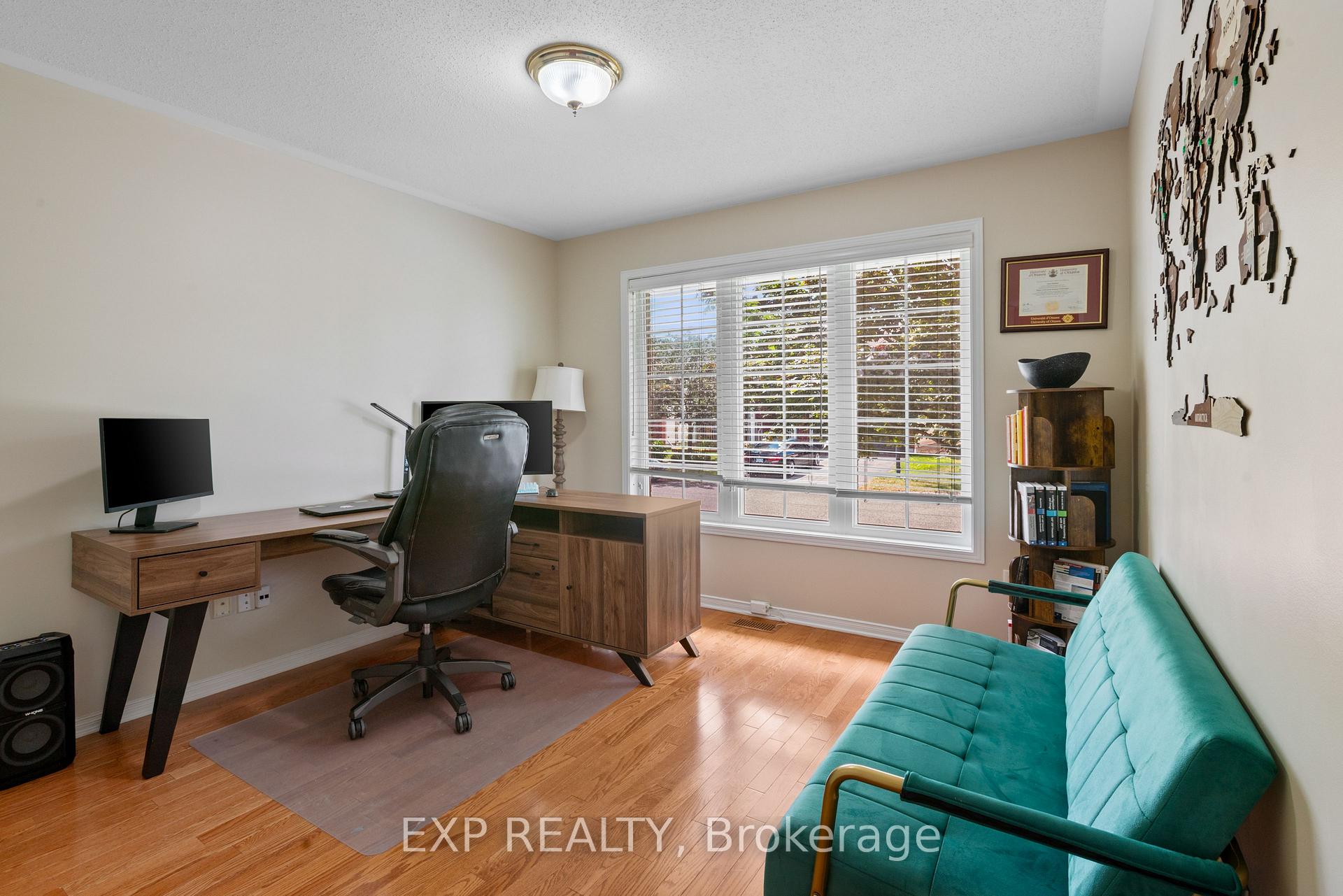 Photo 24 of 111 Coursier Crescent, Ottawa, Avalon East — HOMEH