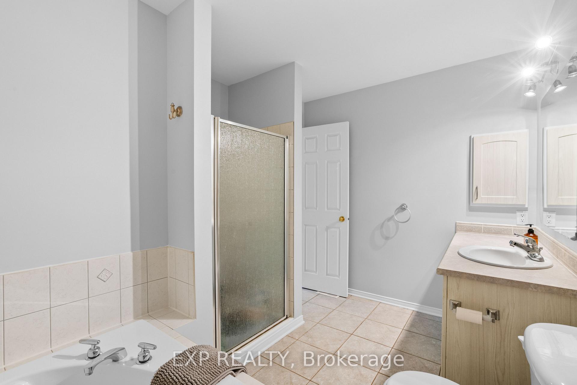 Photo 30 of 111 Coursier Crescent, Ottawa, Avalon East — HOMEH