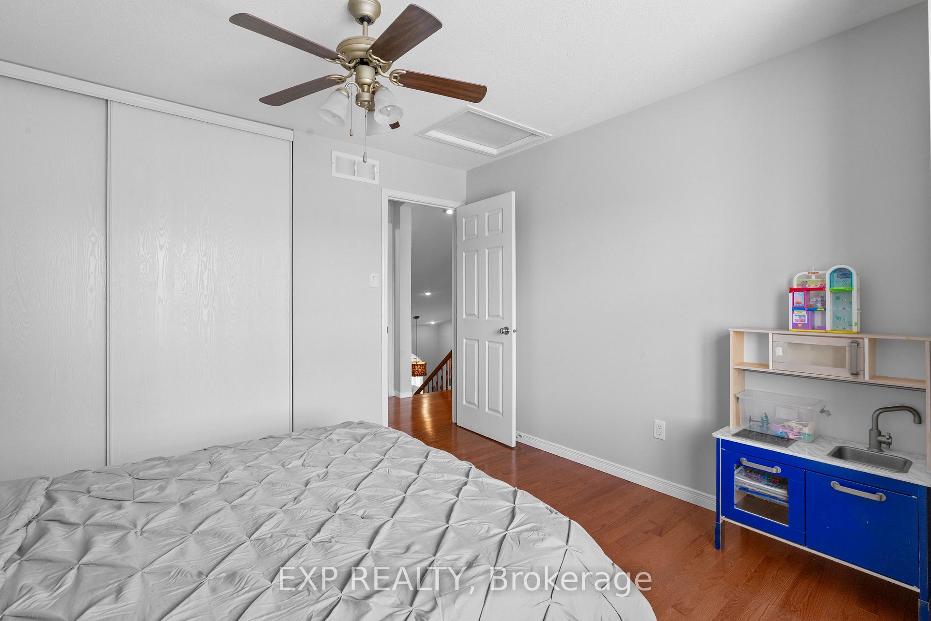 Photo 34 of 111 Coursier Crescent, Ottawa, Avalon East — HOMEH