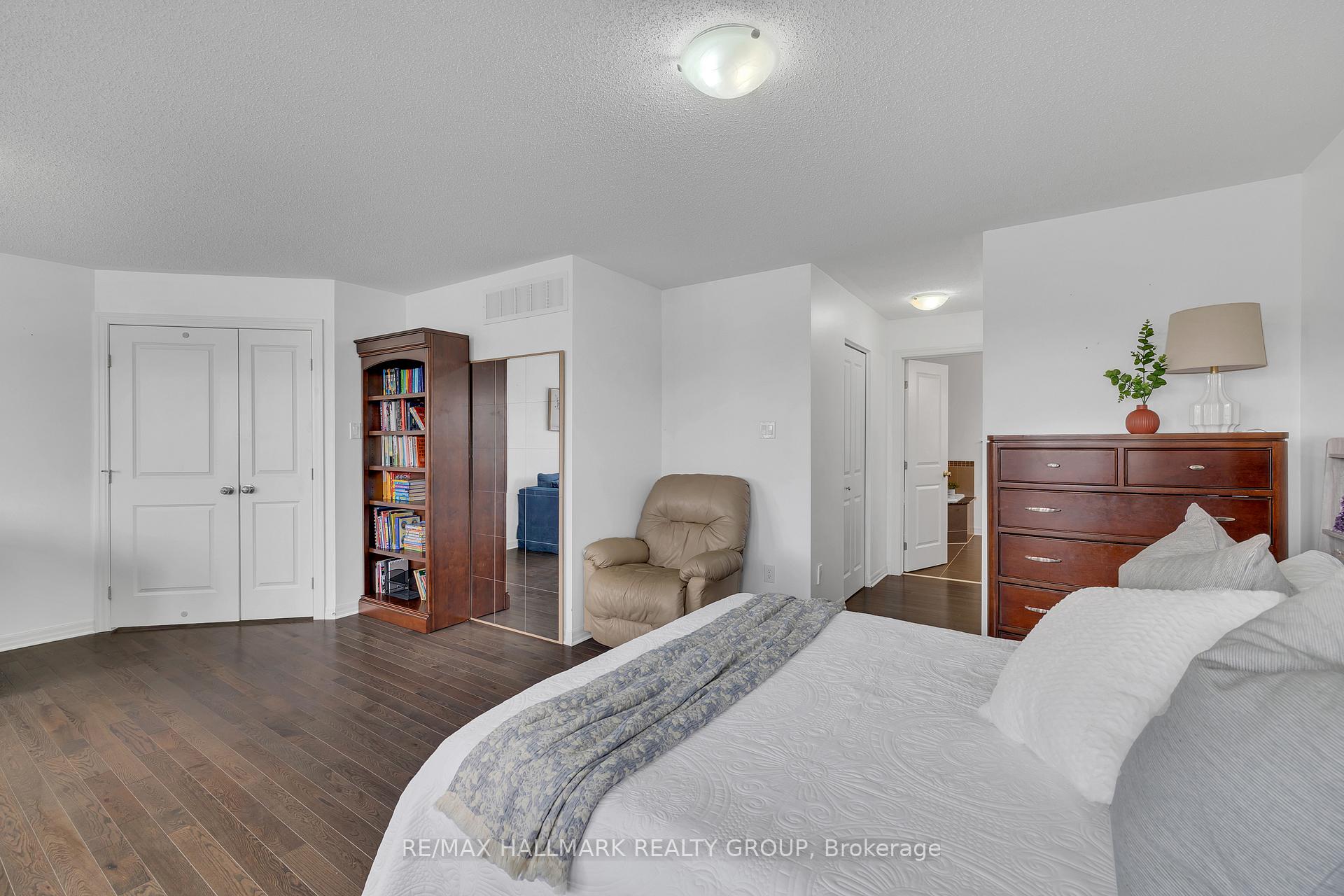Photo 19 of 418 Dovehaven Street, Ottawa, Mer Bleue/Bradley Estates/Anderson Park — HOMEH