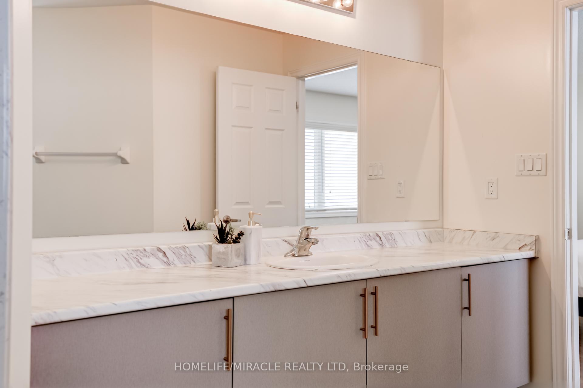 Photo 35 of 87 Sutcliffe Way, New Tecumseth, Alliston — HOMEH