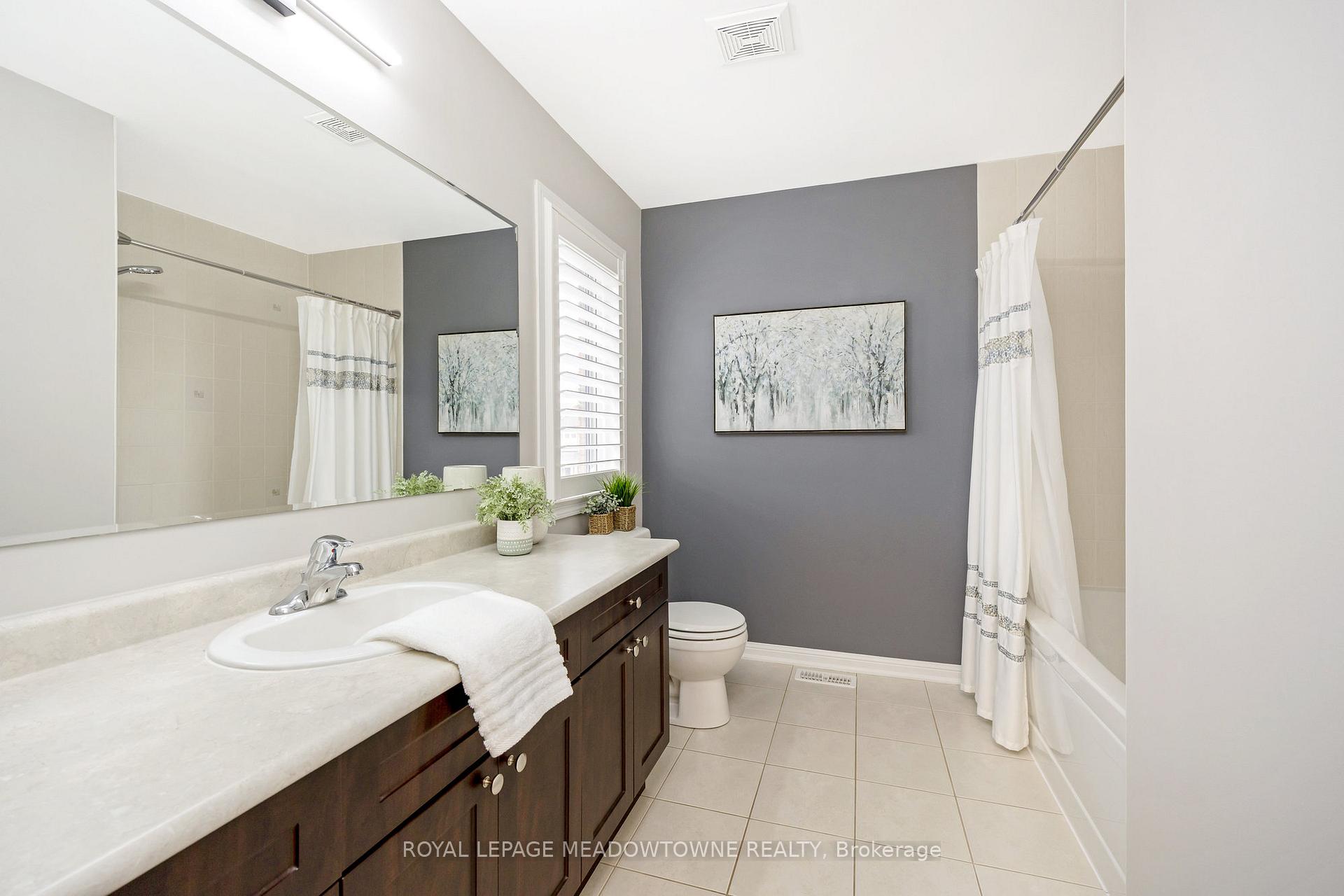 Photo 10 of 428 Dymott Avenue, Milton, Harrison — HOMEH