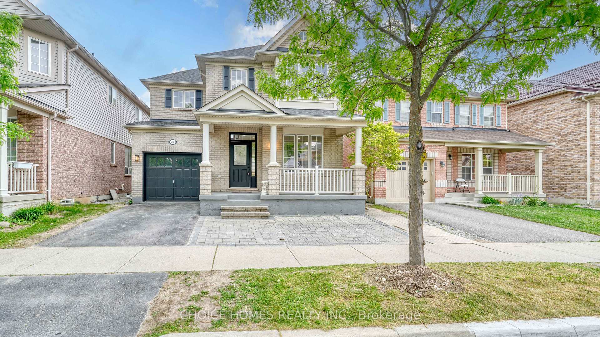 Front of 712 Hood Terrace