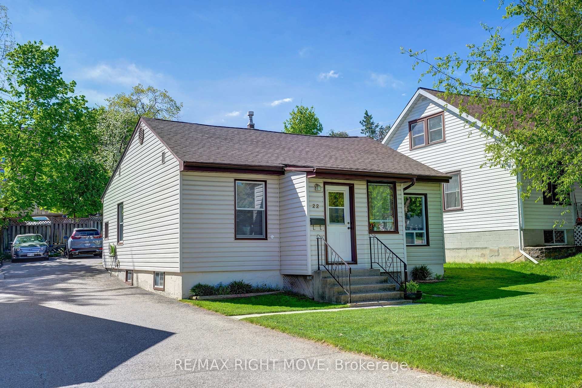 Front of 22 Albany Avenue
