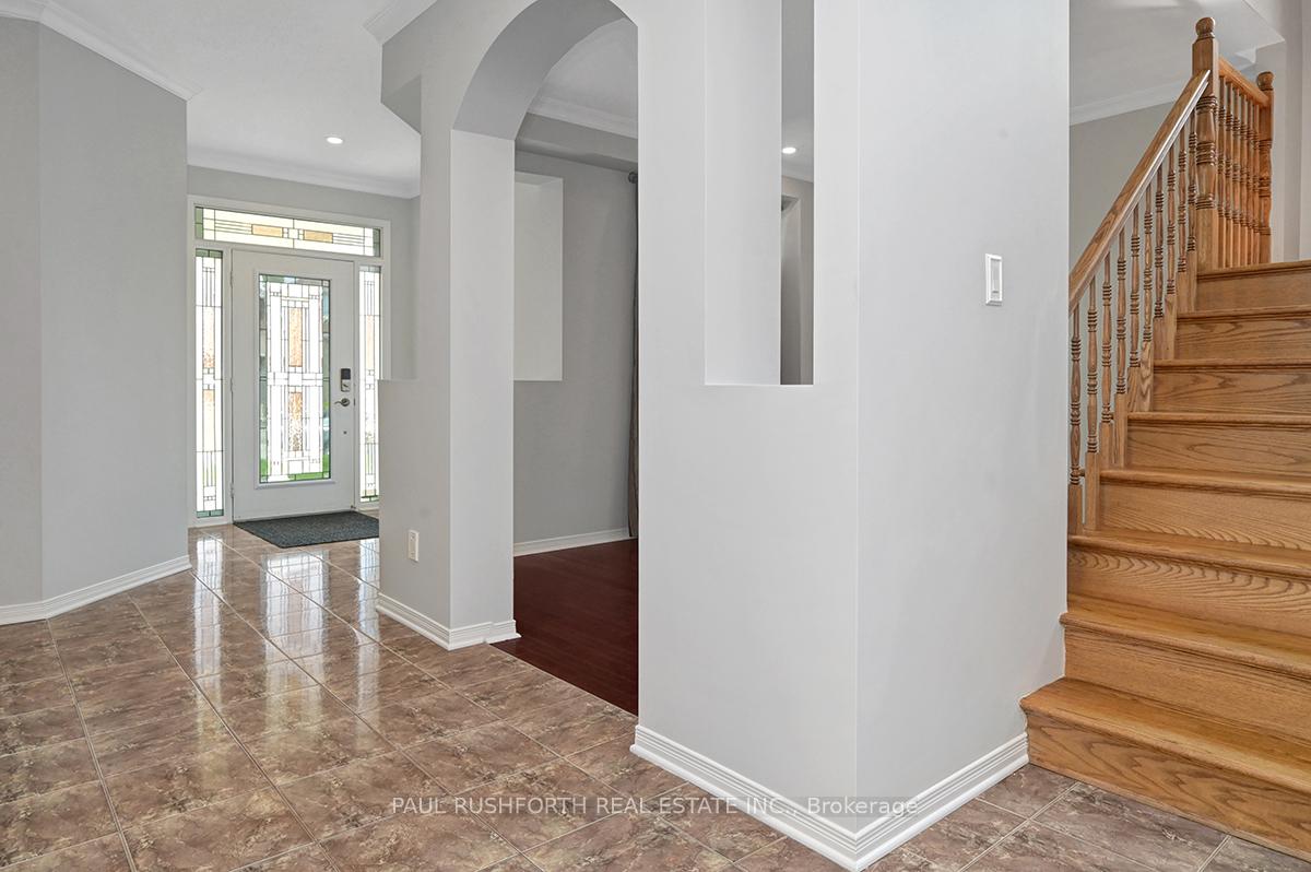 Photo 4 of 248 Lucinda Crescent, Ottawa, Mer Bleue/Bradley Estates/Anderson Park — HOMEH