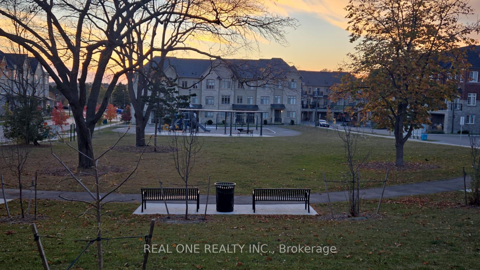 Front of 10 Woodbrook Way