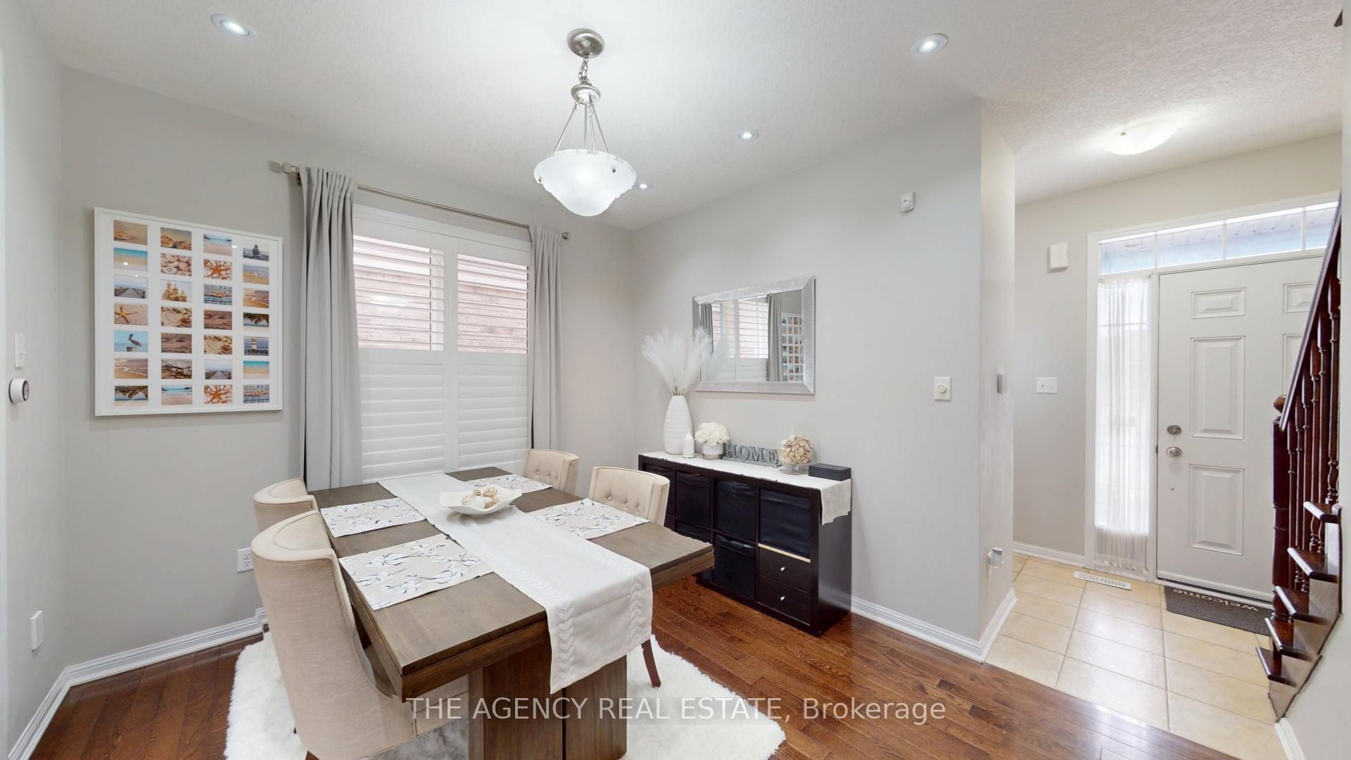 Photo 3 of 346 Schreyer Crescent, Milton, Harrison — HOMEH