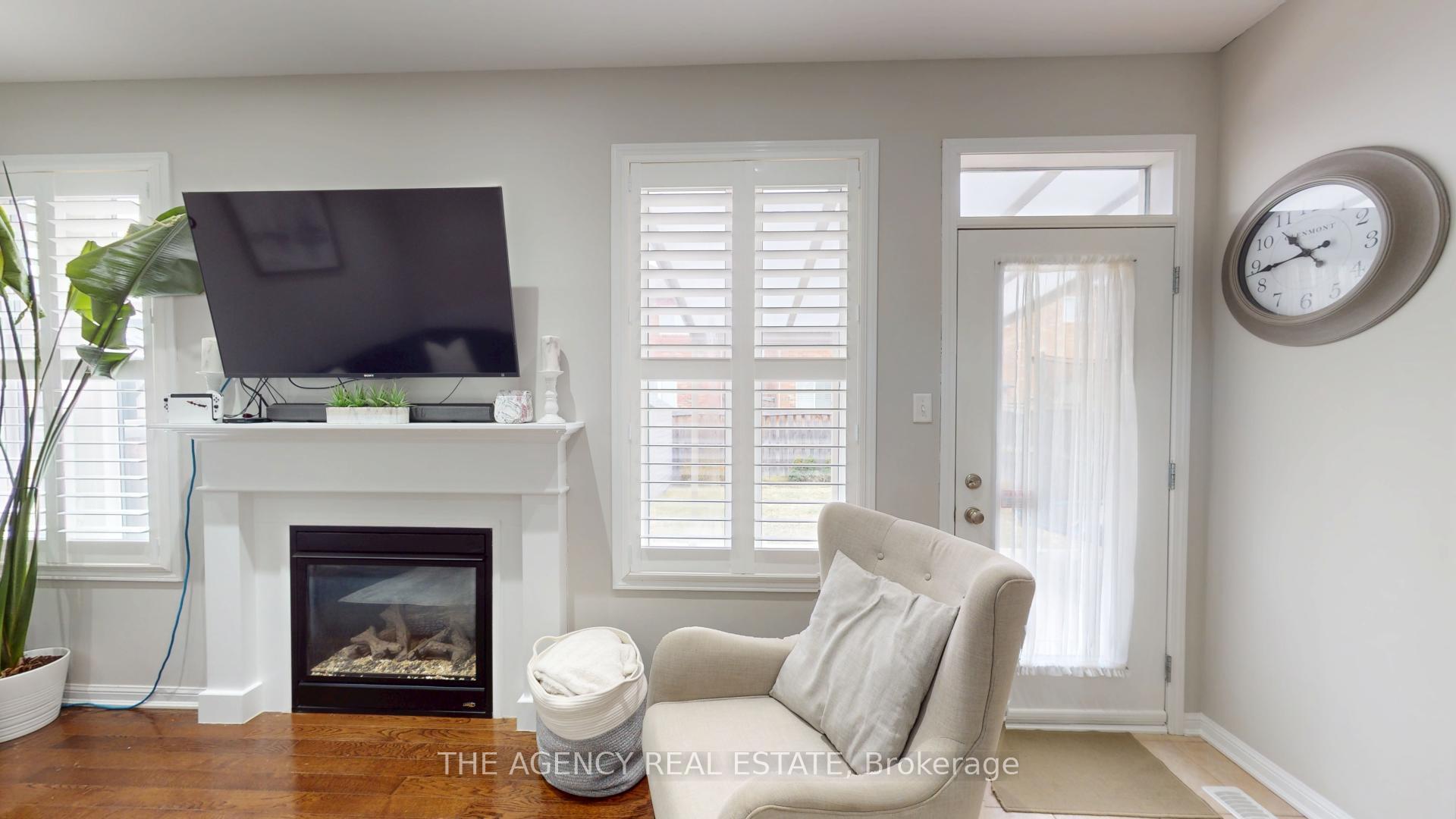 Photo 22 of 346 Schreyer Crescent, Milton, Harrison — HOMEH