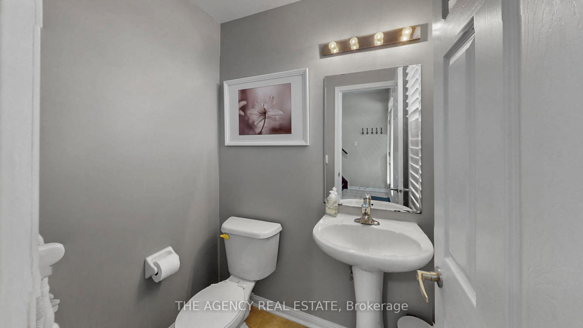 Photo 24 of 346 Schreyer Crescent, Milton, Harrison — HOMEH