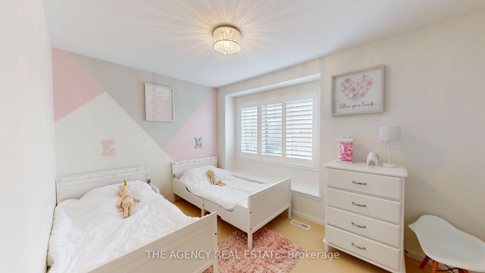 Photo 32 of 346 Schreyer Crescent, Milton, Harrison — HOMEH