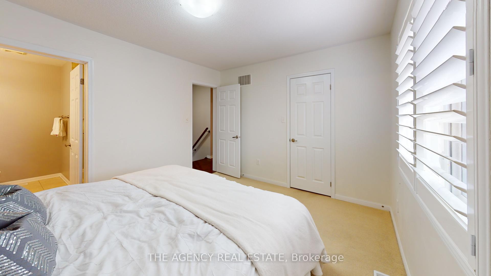 Photo 43 of 346 Schreyer Crescent, Milton, Harrison — HOMEH