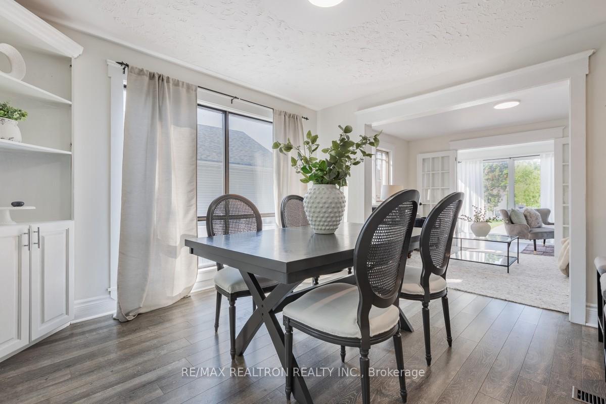 Photo 11 of 207 Centre Street N, Oshawa, O'Neill — HOMEH