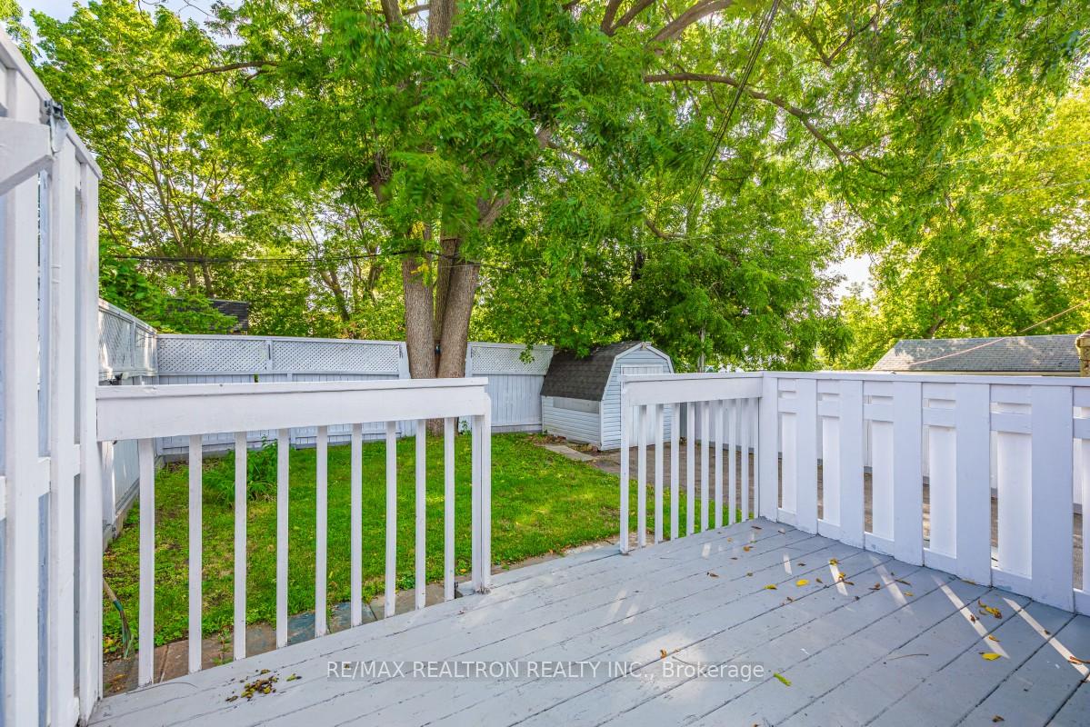 Photo 31 of 207 Centre Street N, Oshawa, O'Neill — HOMEH