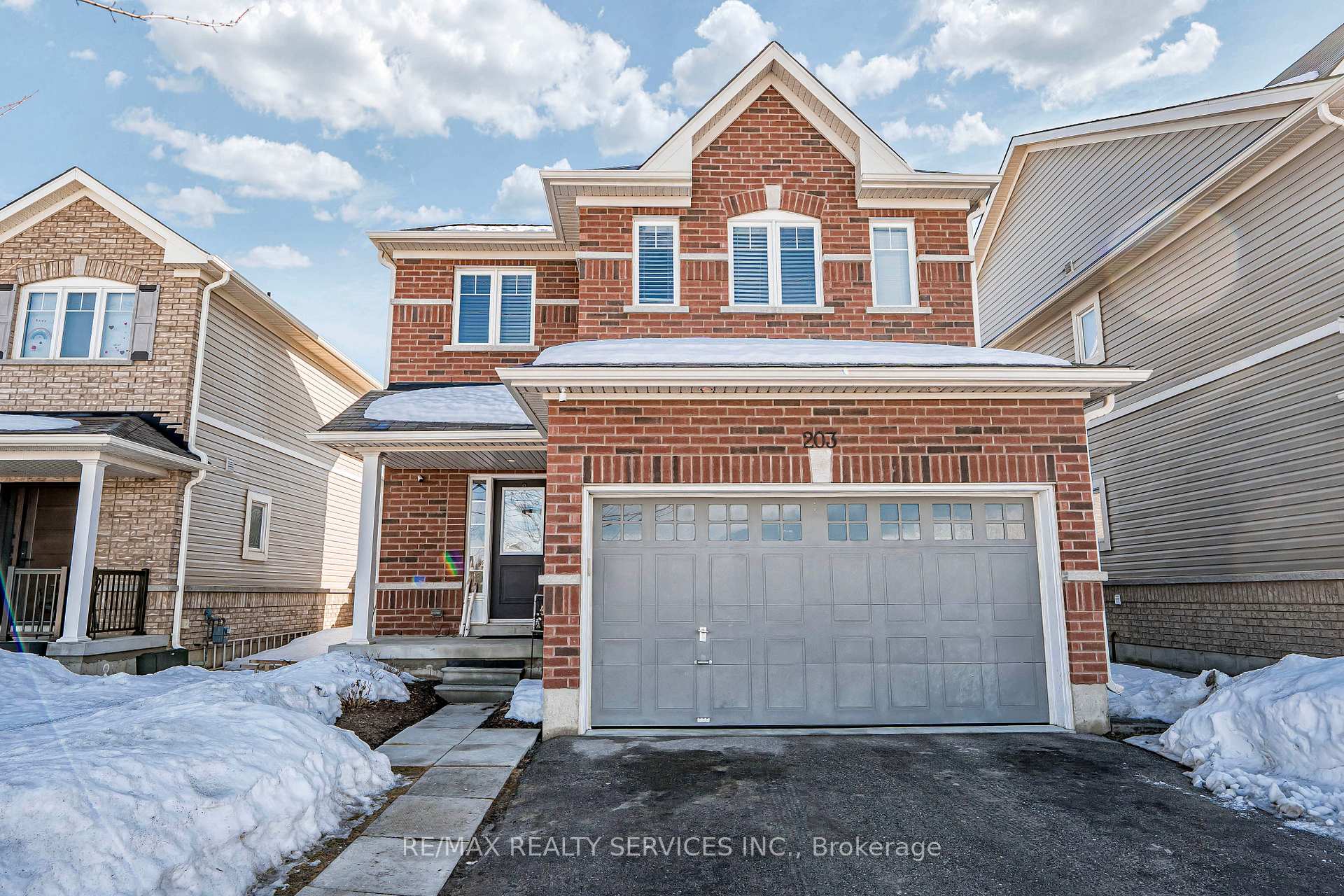 Photo 1 of 203 King Street S, New Tecumseth, Alliston — HOMEH