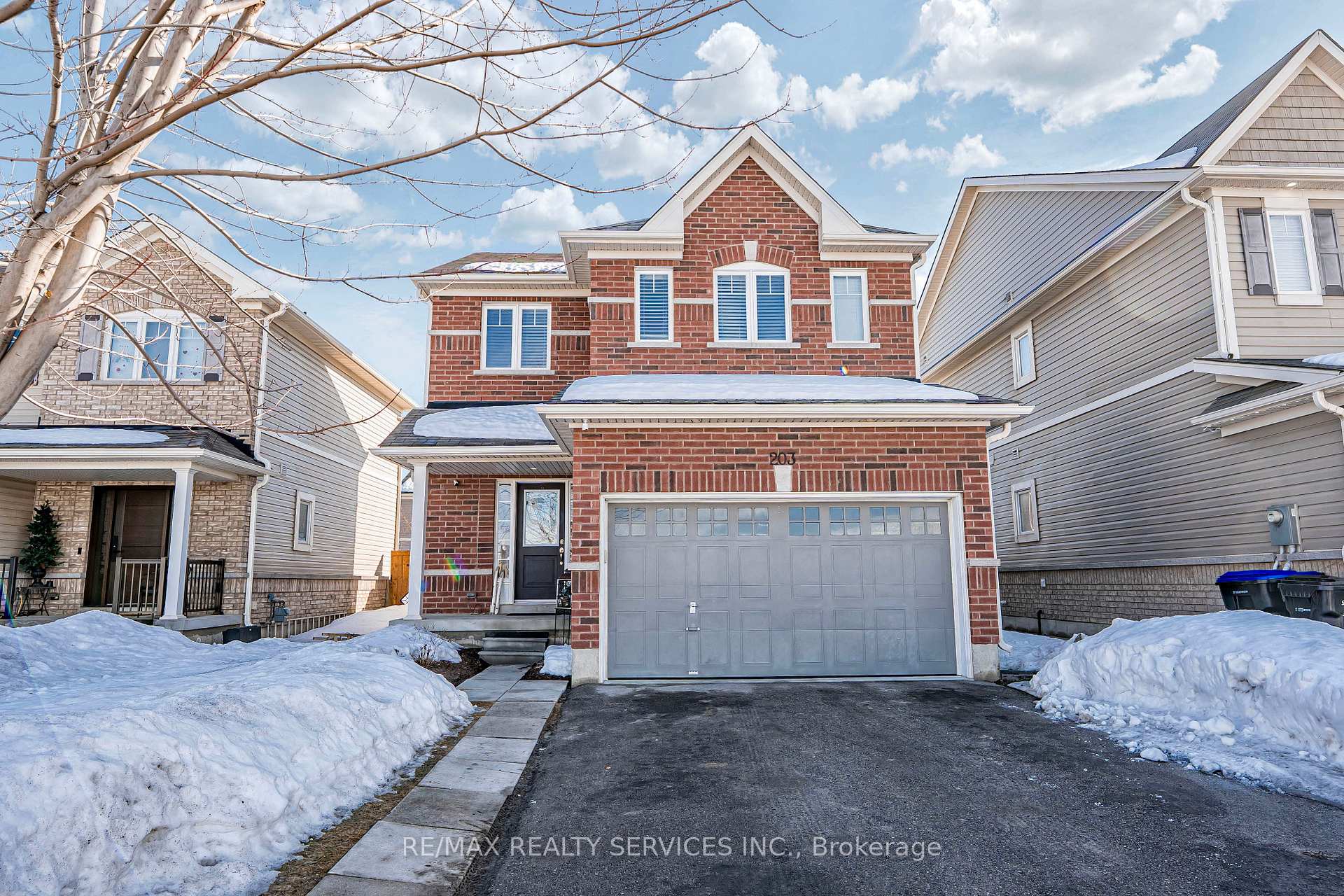 Photo 3 of 203 King Street S, New Tecumseth, Alliston — HOMEH