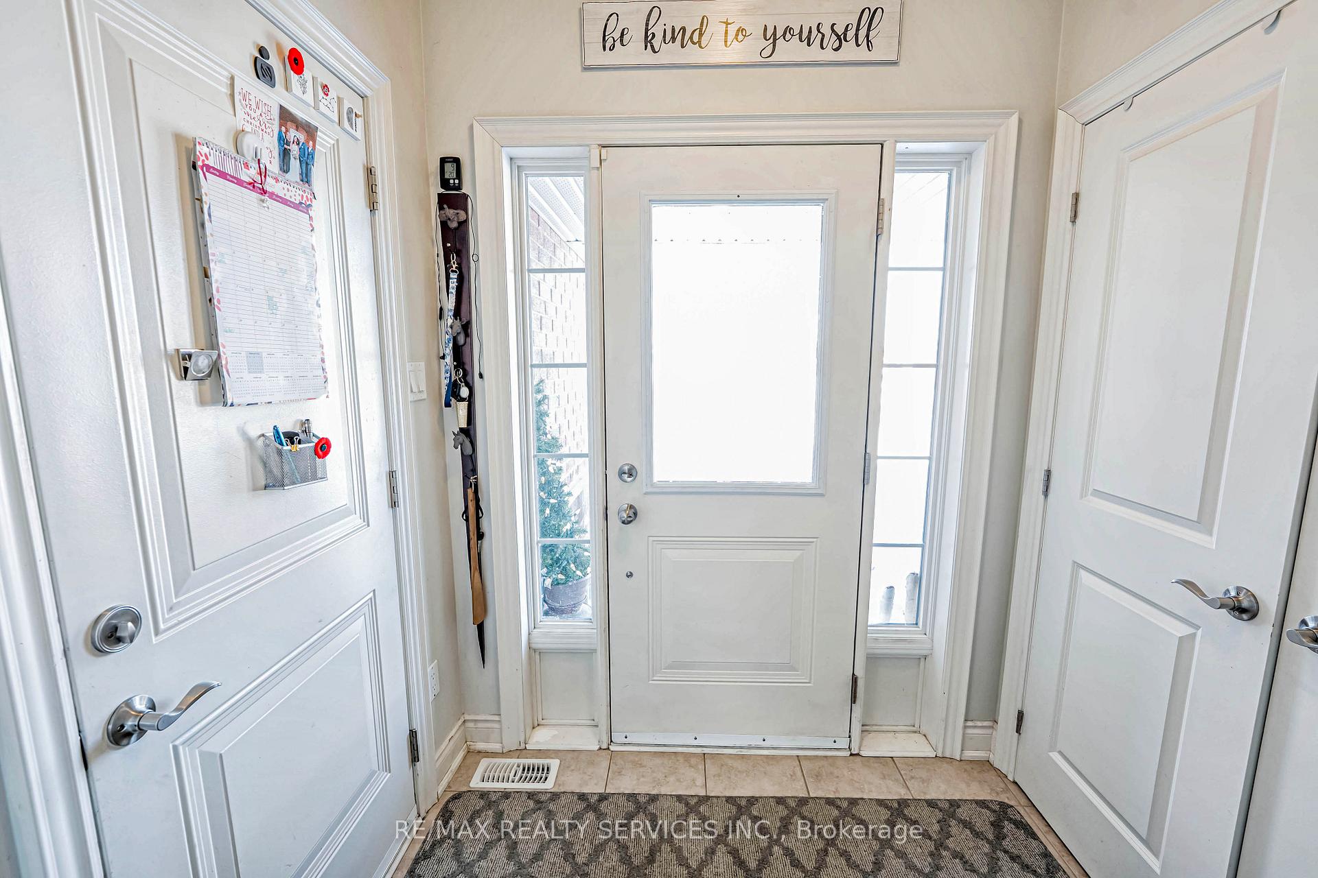 Photo 7 of 203 King Street S, New Tecumseth, Alliston — HOMEH