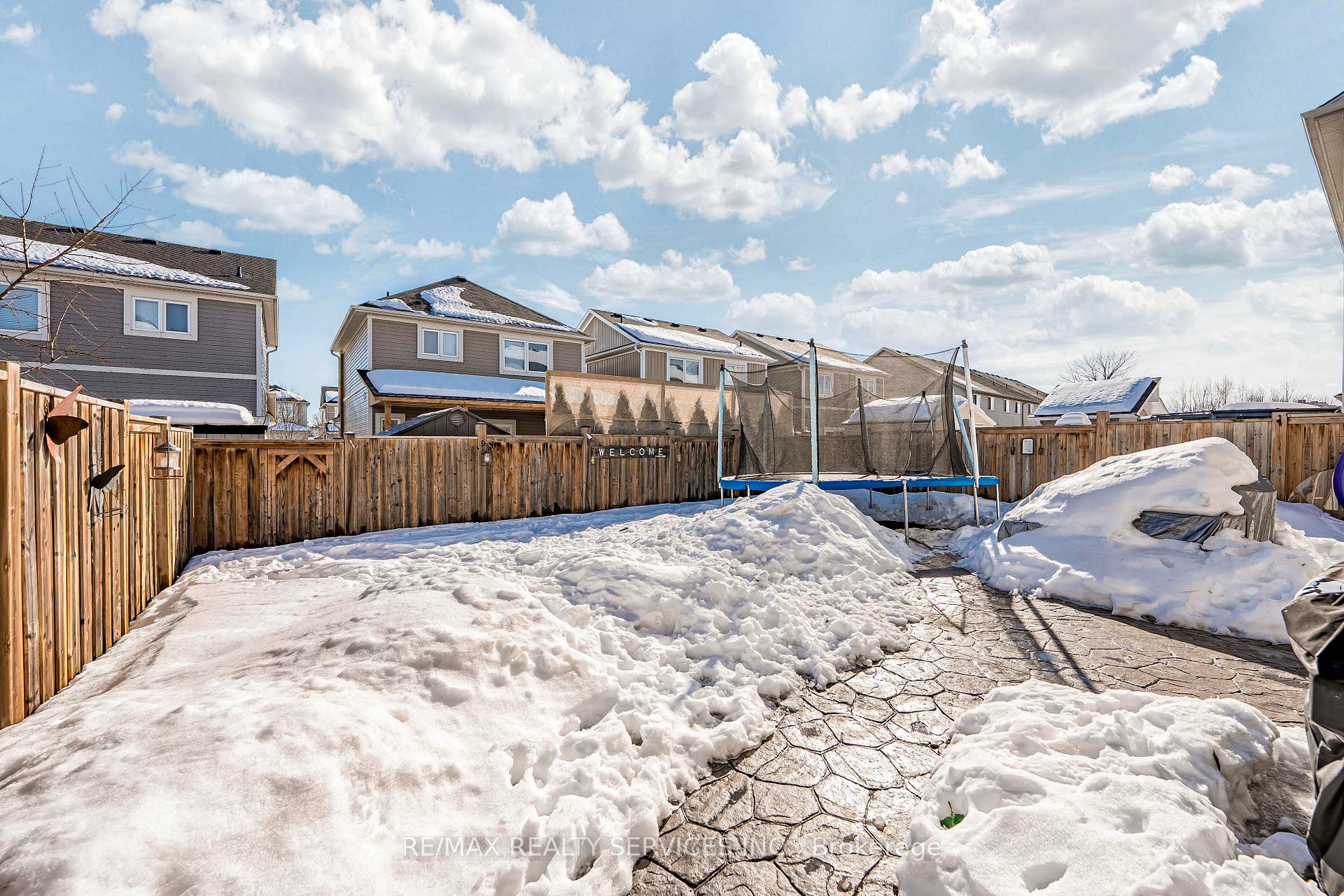 Photo 31 of 203 King Street S, New Tecumseth, Alliston — HOMEH