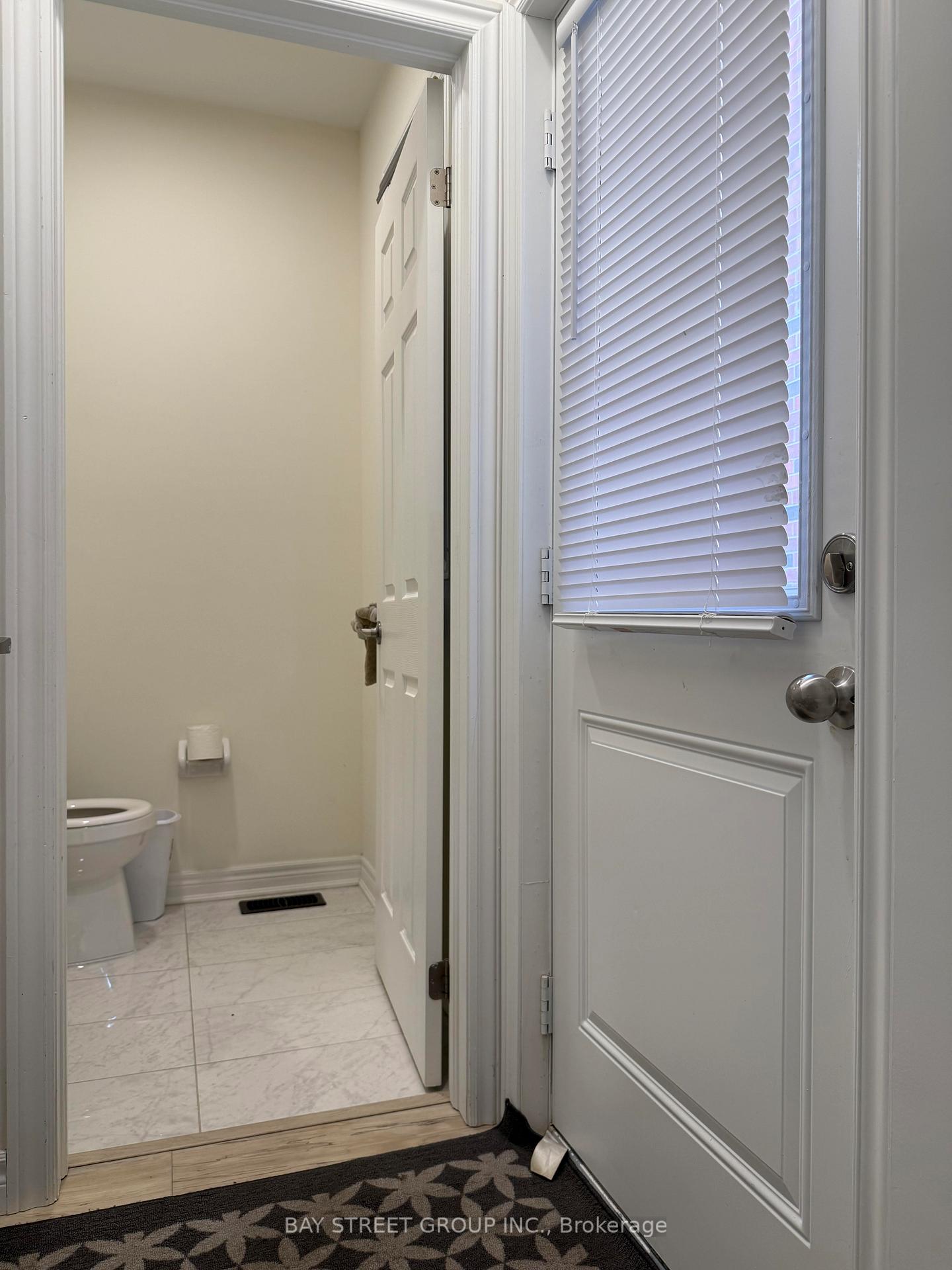 Photo 5 of 15 Reddington Road, Markham, Cedarwood — HOMEH