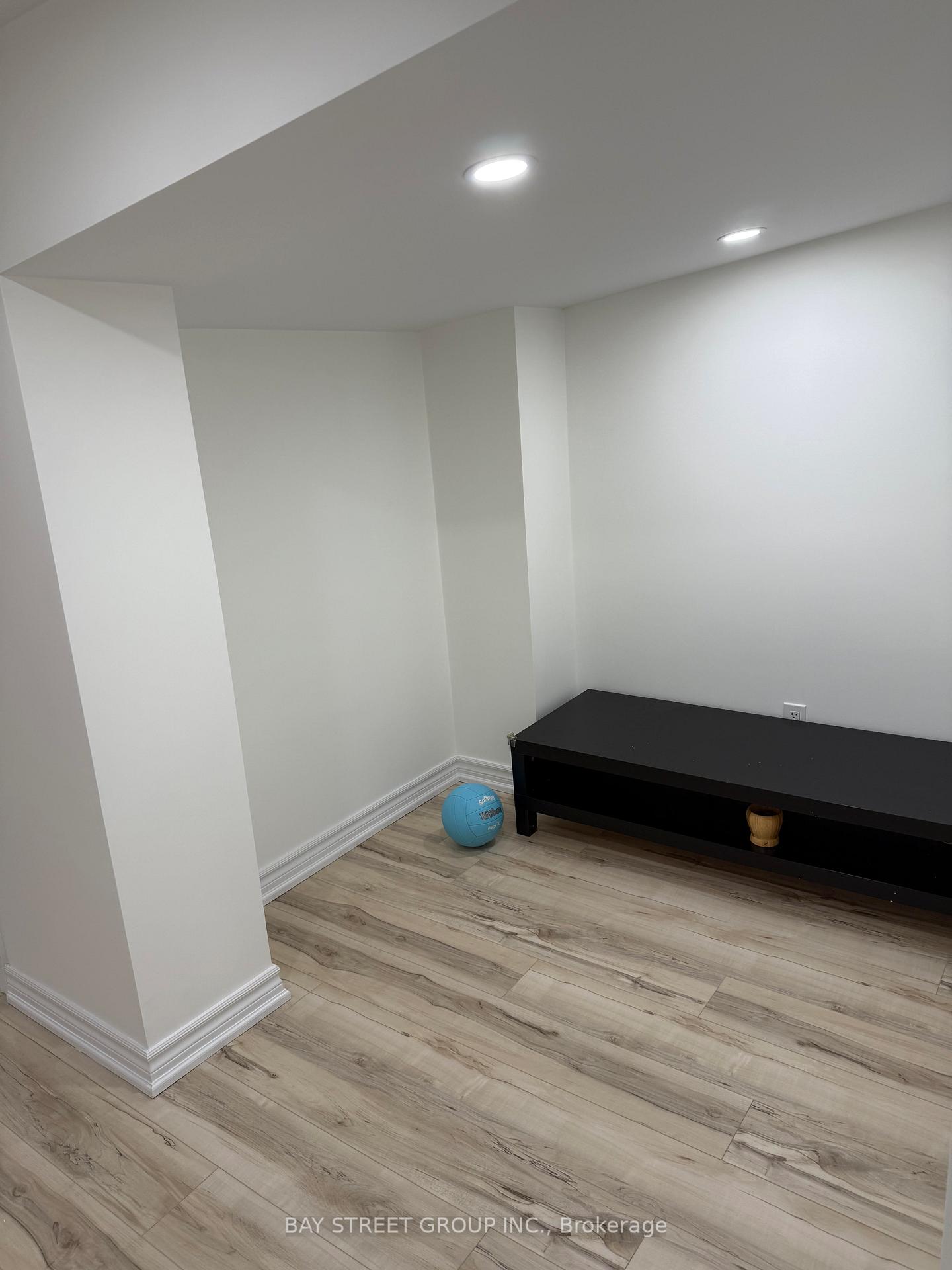Photo 15 of 15 Reddington Road, Markham, Cedarwood — HOMEH