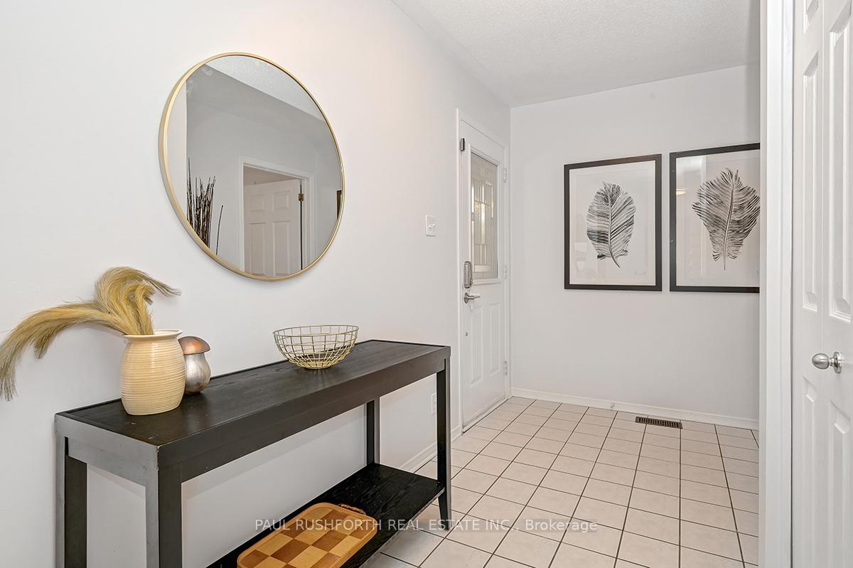 Photo 3 of 6521 Tooney Drive, Ottawa, Orleans/Sunridge — HOMEH