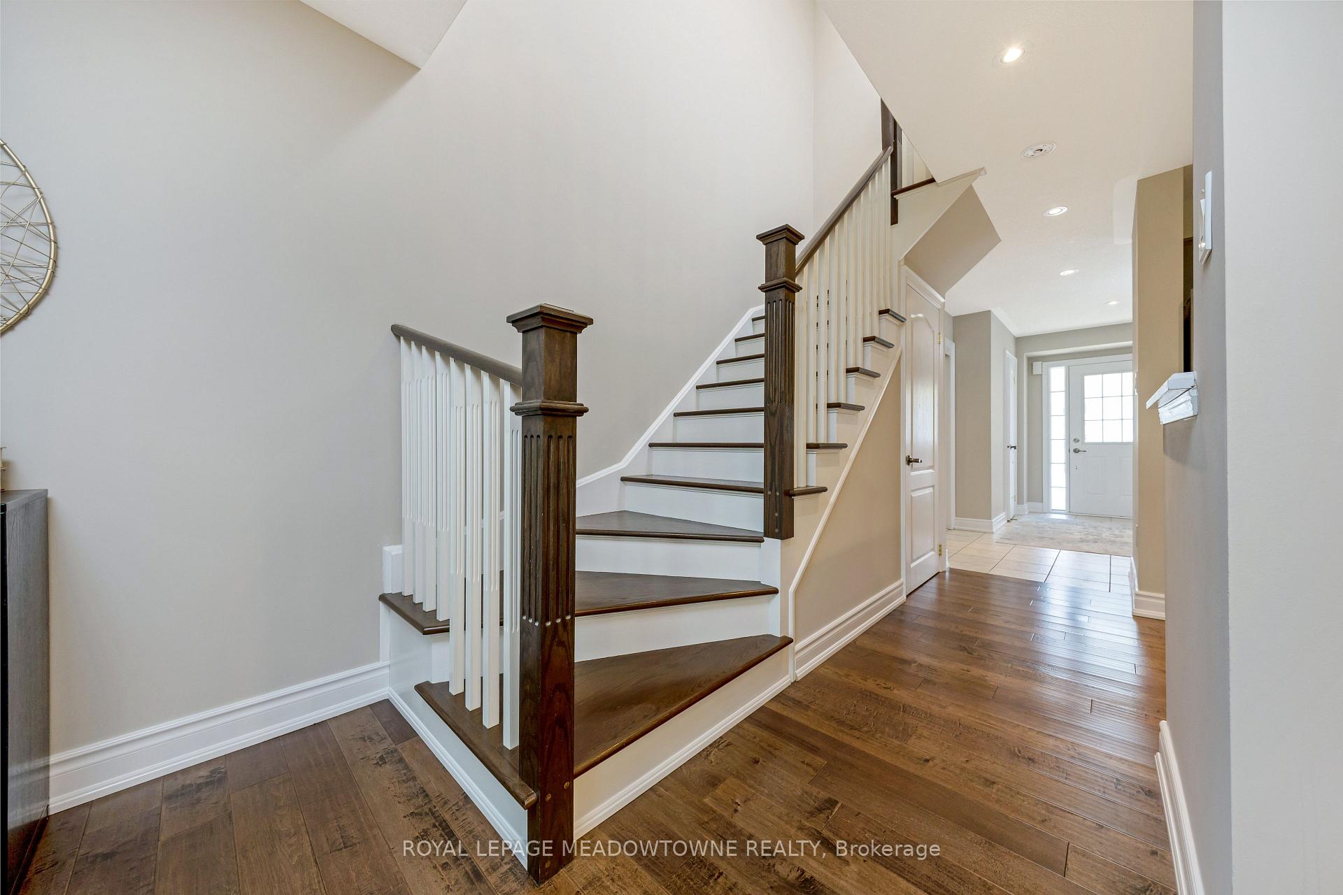 Photo 13 of 1345 Menefy Place, Milton, Beaty — HOMEH
