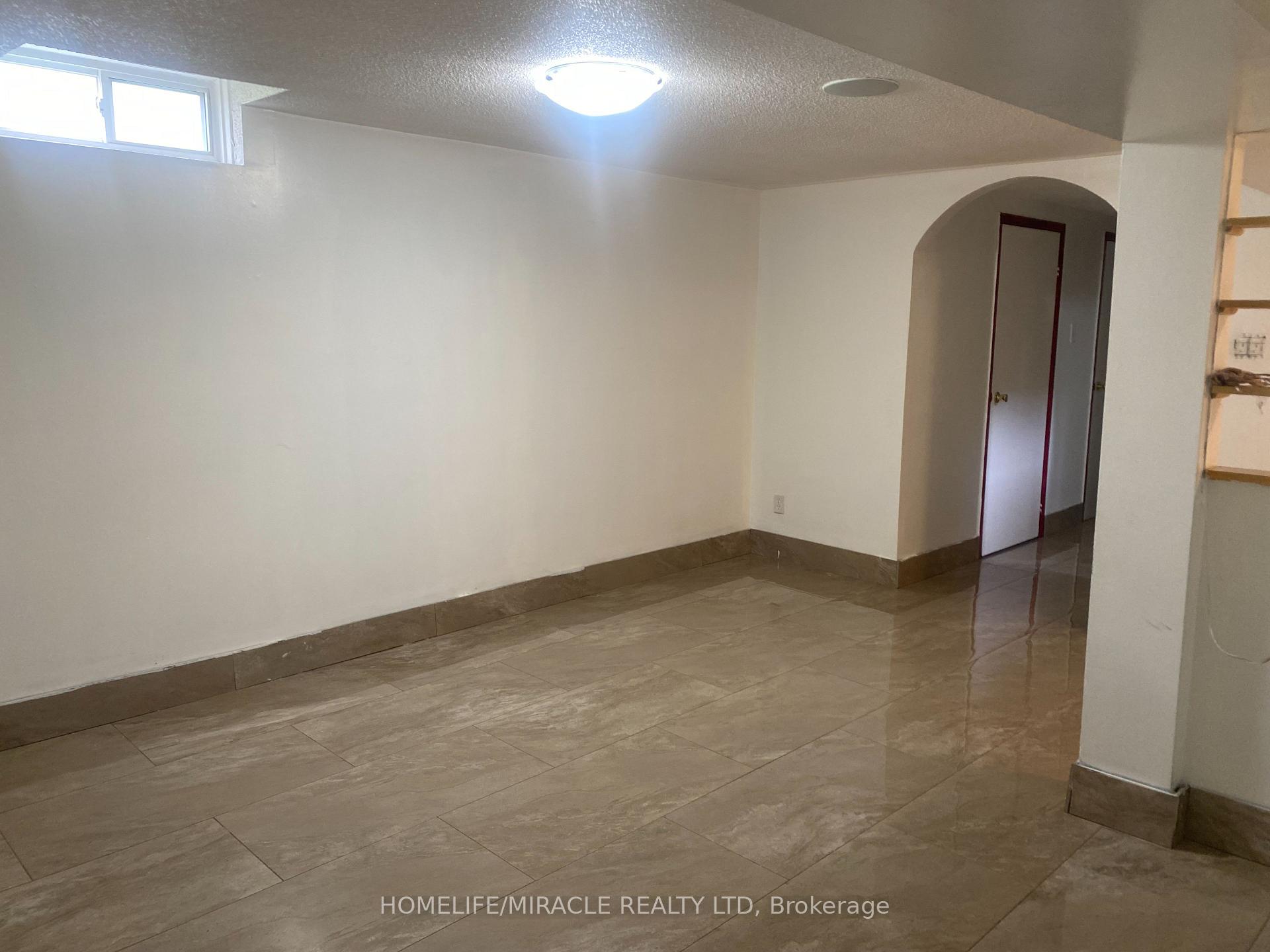 Photo 7 of 1300 Belair Crescent, Oshawa, Eastdale — HOMEH