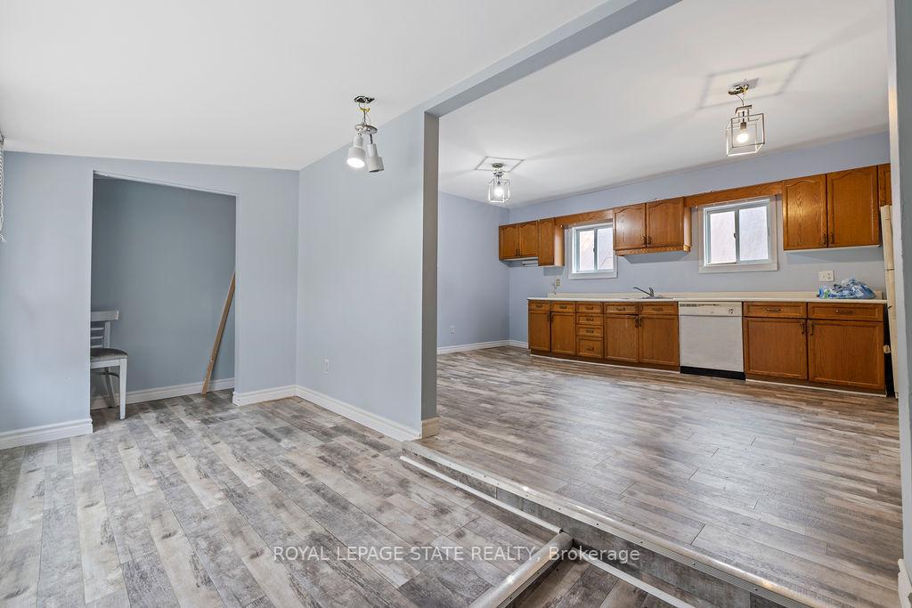 Photo 20 of 13 Broad Lane, Norfolk, Teeterville — HOMEH