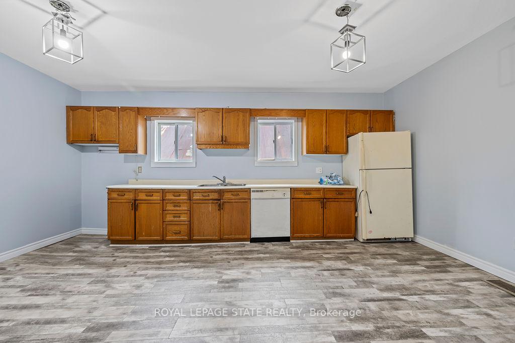 Photo 21 of 13 Broad Lane, Norfolk, Teeterville — HOMEH