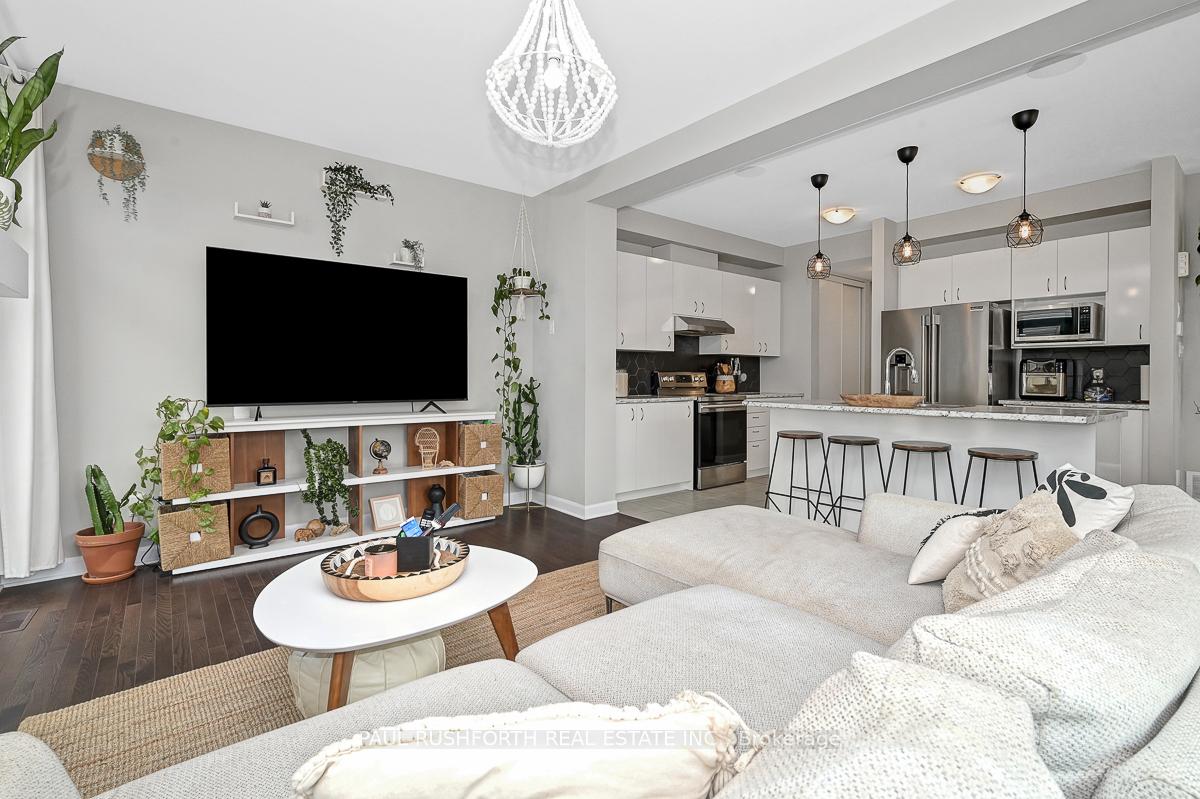 Photo 10 of 245 Aquarium Avenue, Ottawa, Avalon West — HOMEH