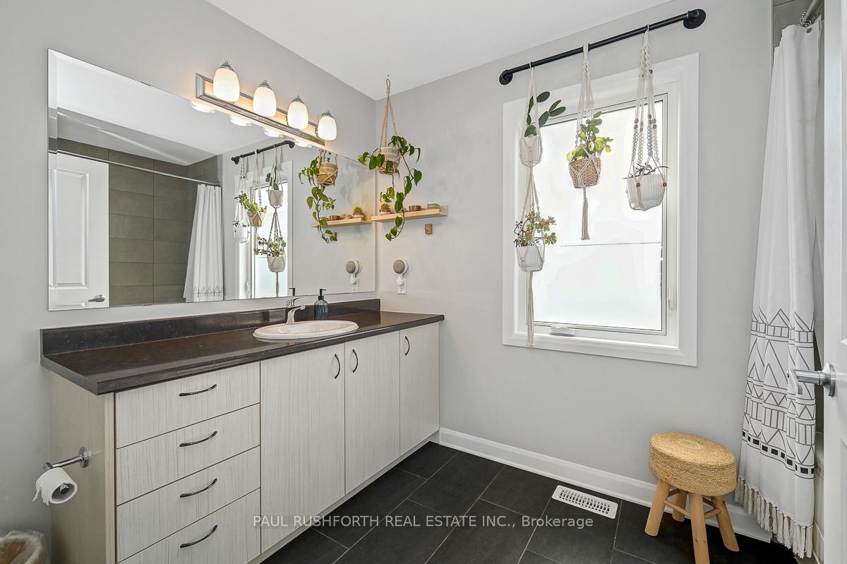 Photo 20 of 245 Aquarium Avenue, Ottawa, Avalon West — HOMEH