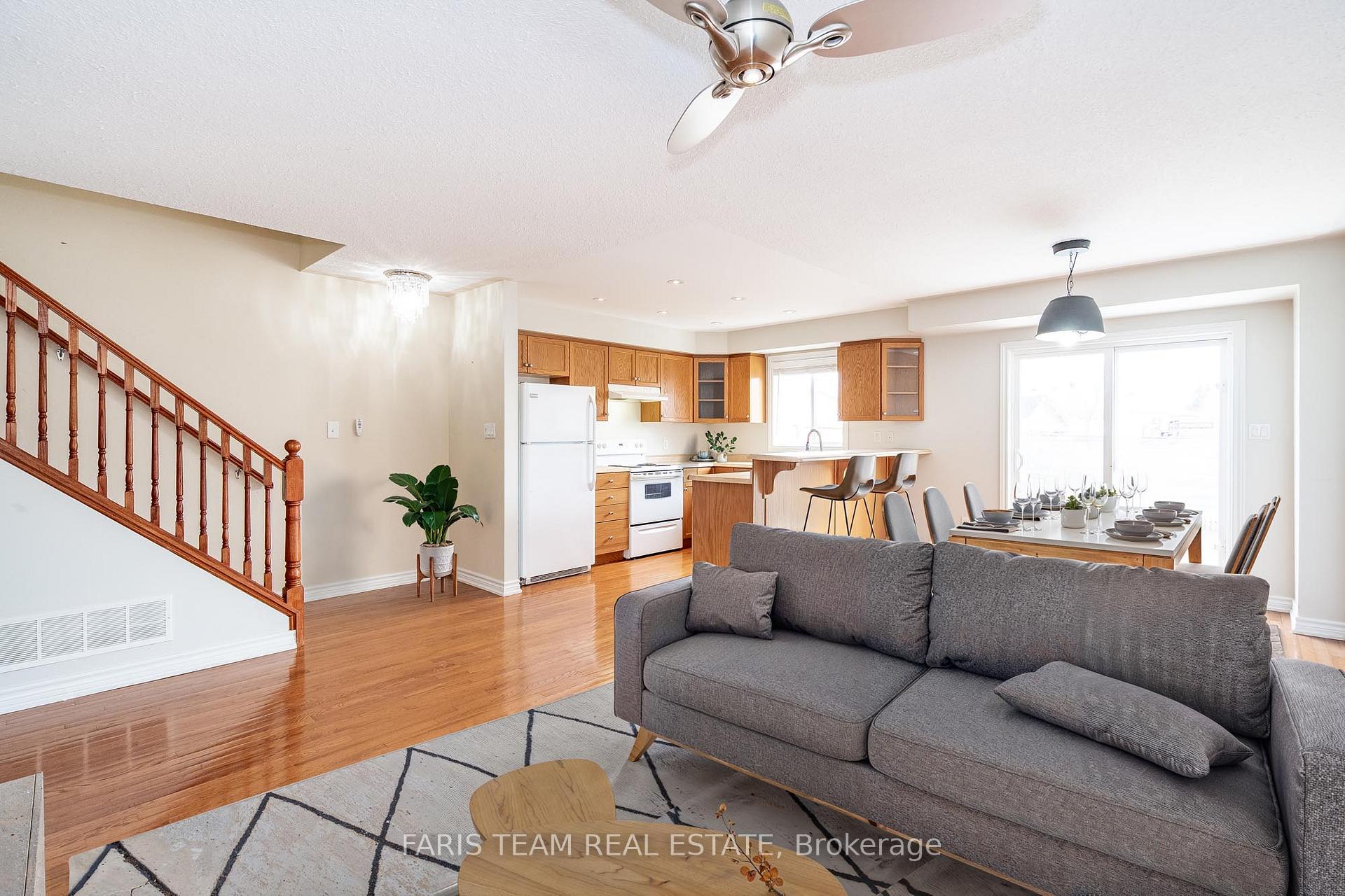 Photo 3 of 68 Michelle Drive, Orillia — HOMEH