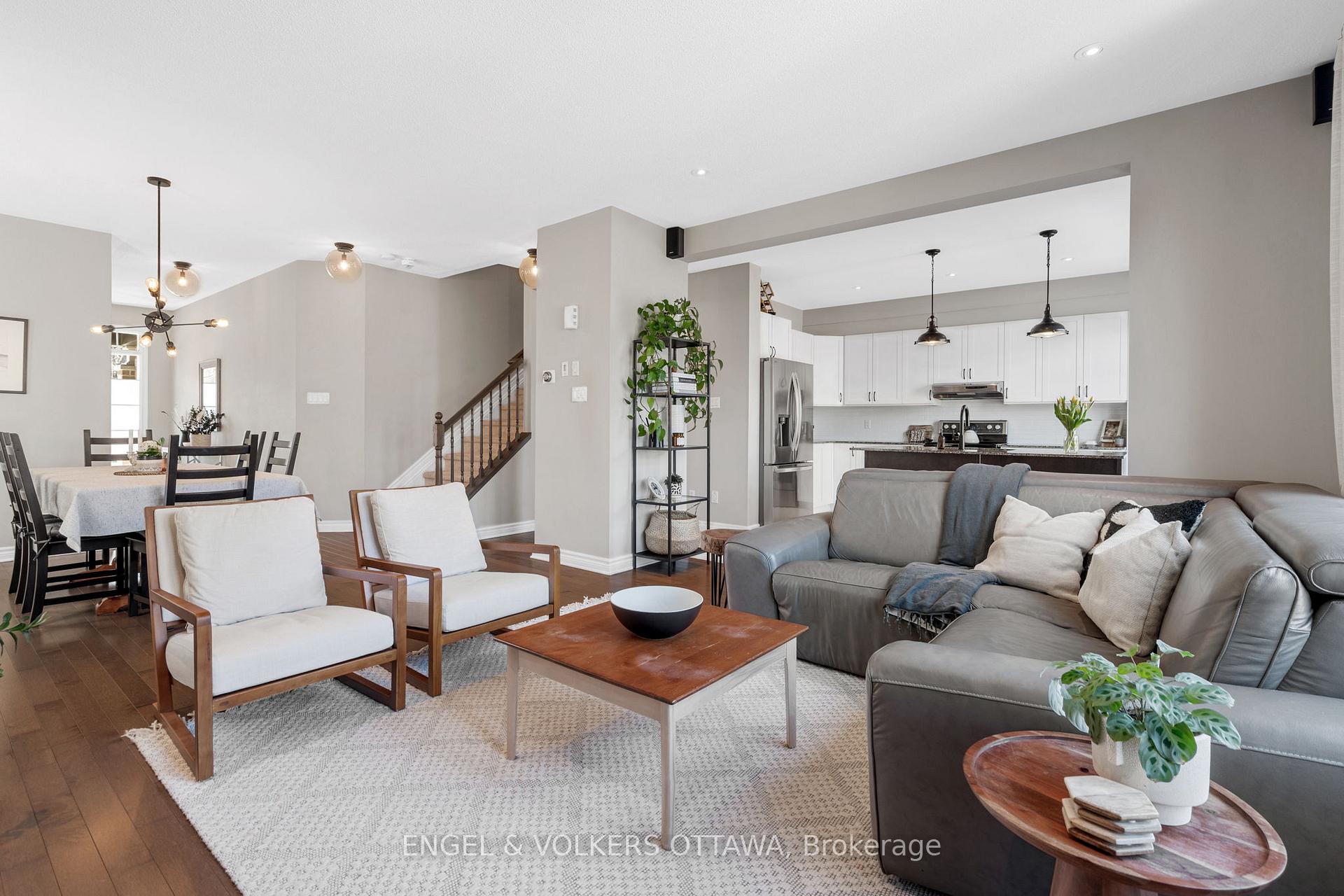 Photo 12 of 6333 Renaud Road, Ottawa, Mer Bleue/Bradley Estates/Anderson Park — HOMEH