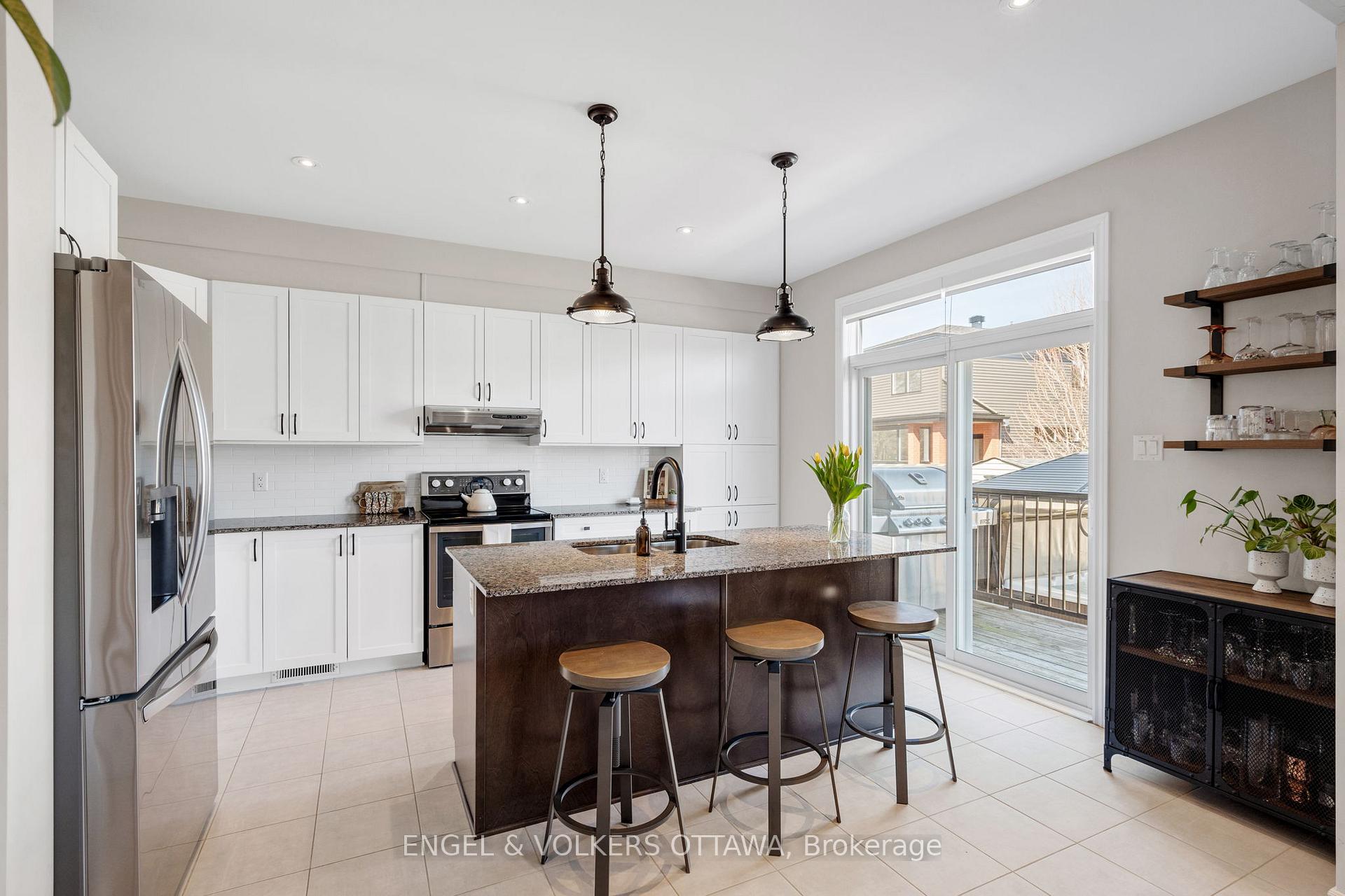 Photo 13 of 6333 Renaud Road, Ottawa, Mer Bleue/Bradley Estates/Anderson Park — HOMEH
