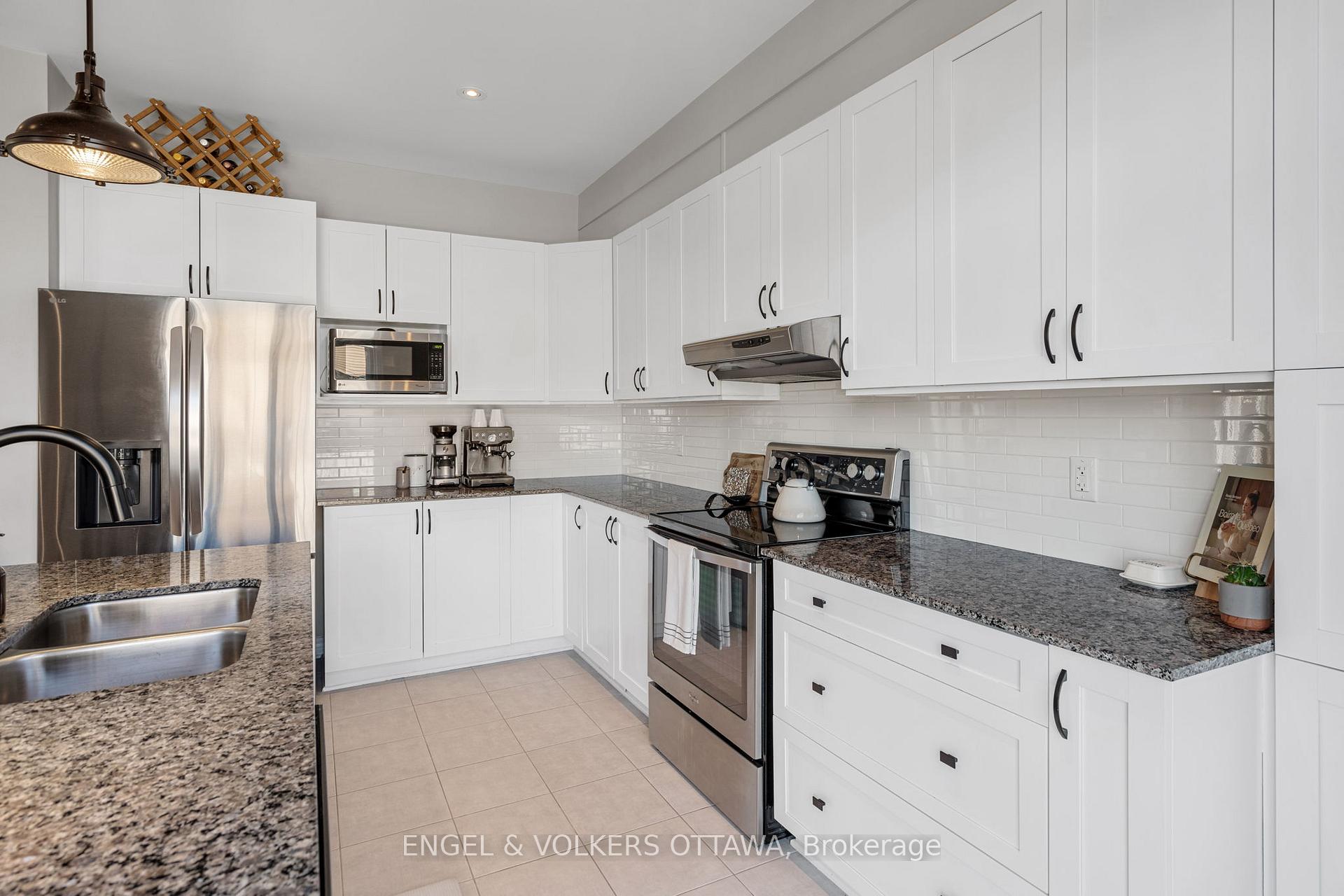 Photo 15 of 6333 Renaud Road, Ottawa, Mer Bleue/Bradley Estates/Anderson Park — HOMEH