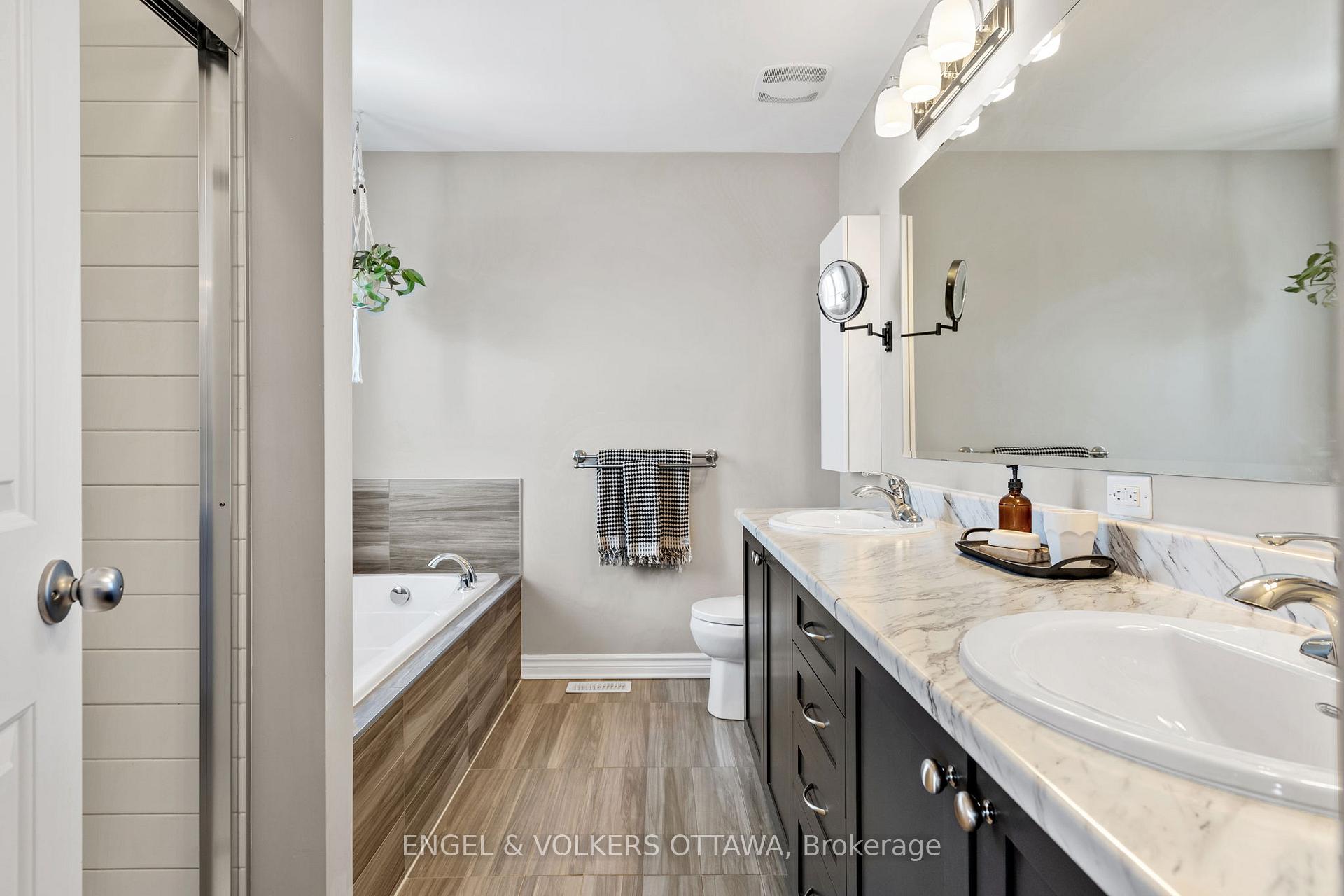 Photo 23 of 6333 Renaud Road, Ottawa, Mer Bleue/Bradley Estates/Anderson Park — HOMEH