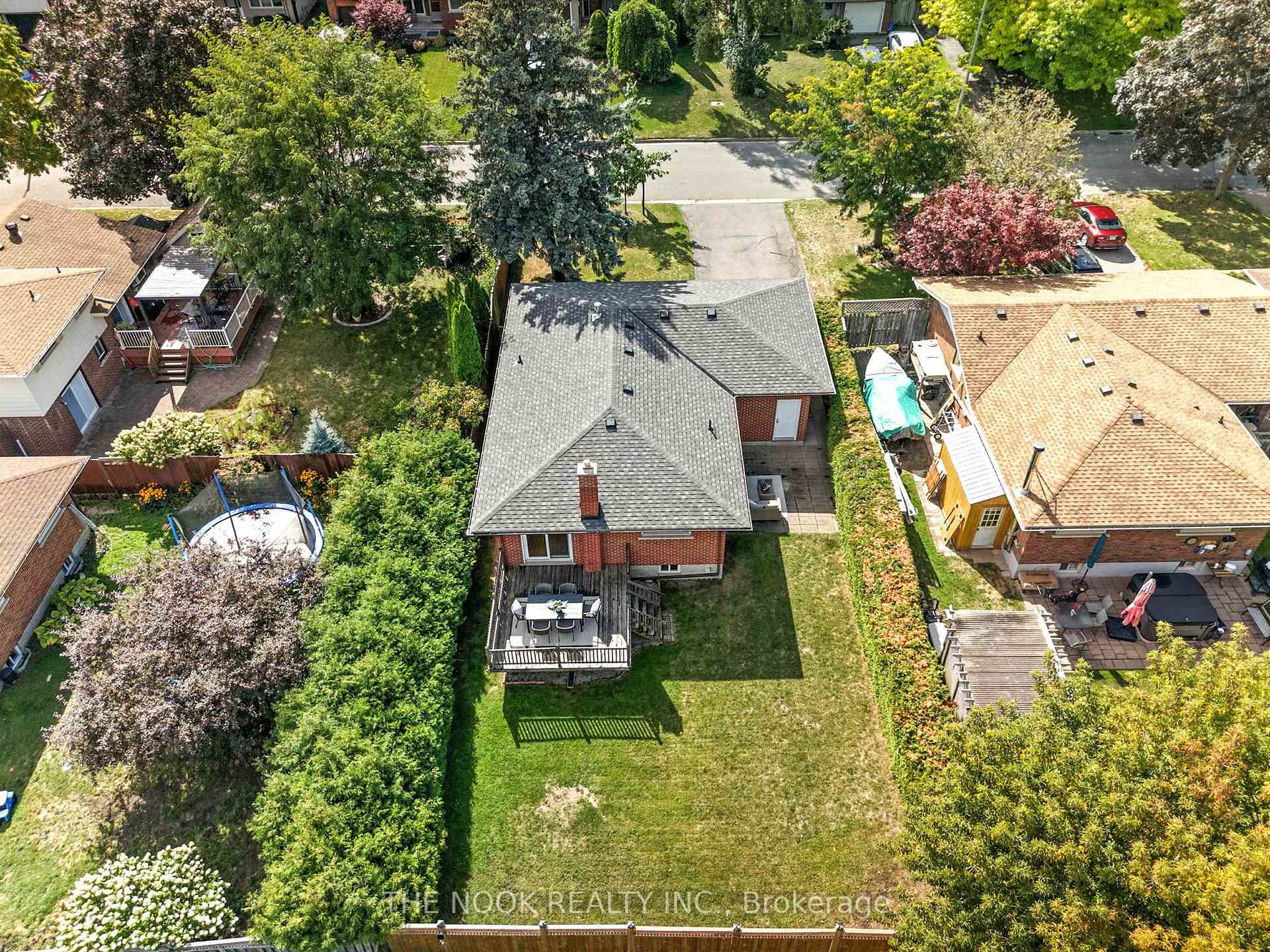 Photo 2 of 397 Holcan Avenue, Oshawa, O'Neill — HOMEH