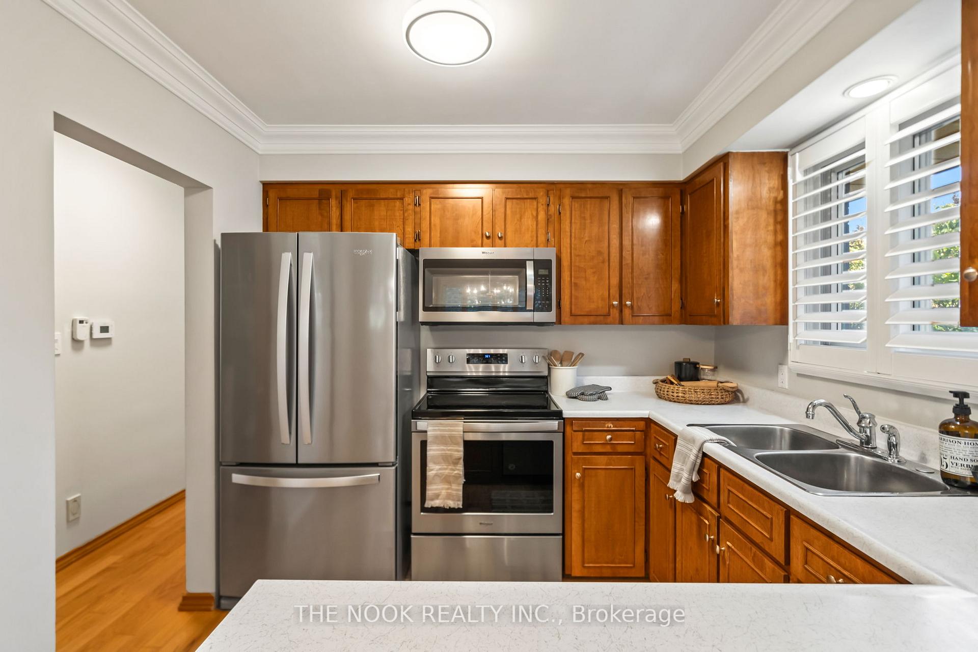 Photo 11 of 397 Holcan Avenue, Oshawa, O'Neill — HOMEH